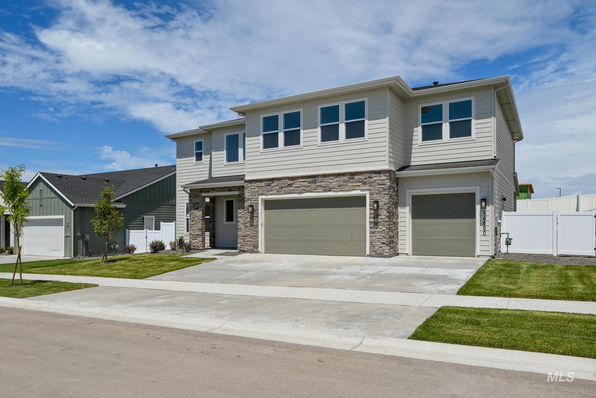 14690 Serenity Point St Property Photo 3