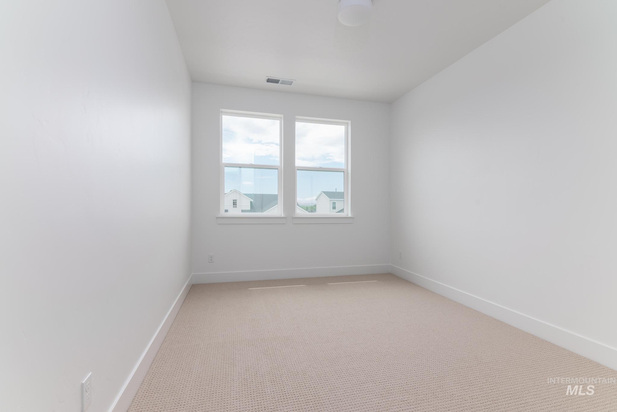 14690 Serenity Point St Property Photo 31