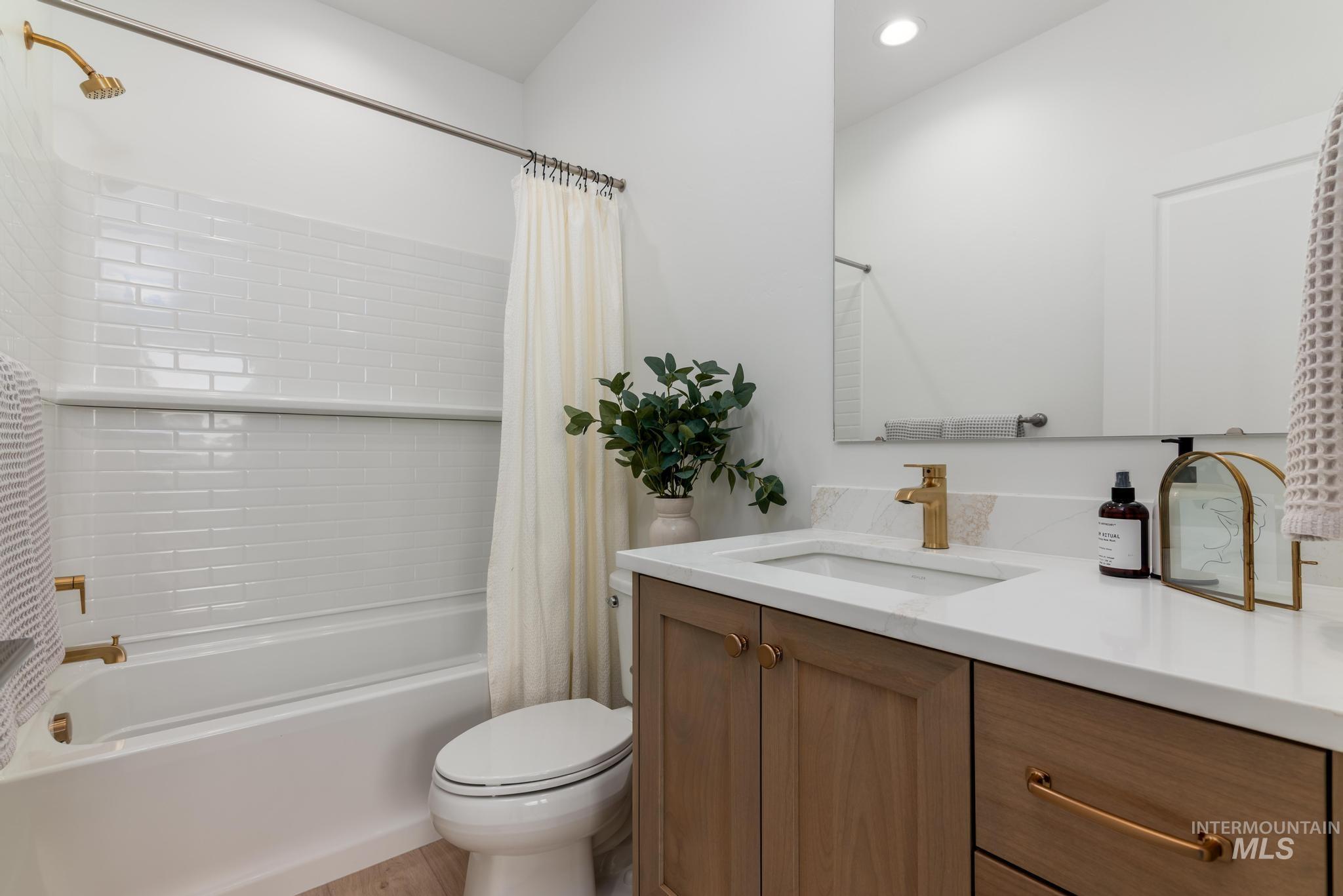 14690 Serenity Point St Property Photo 32
