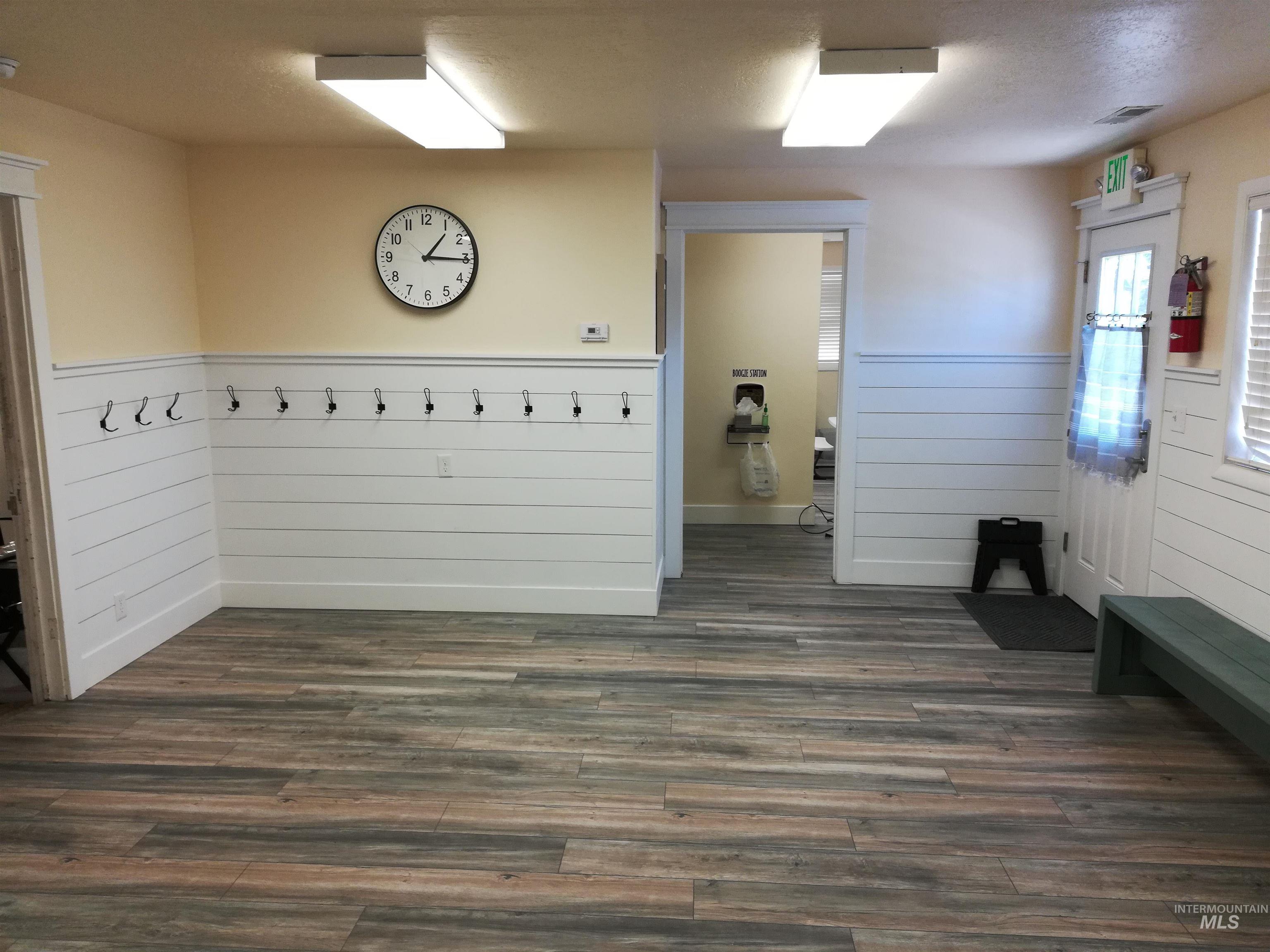 401 Filer Avenue Property Photo 6
