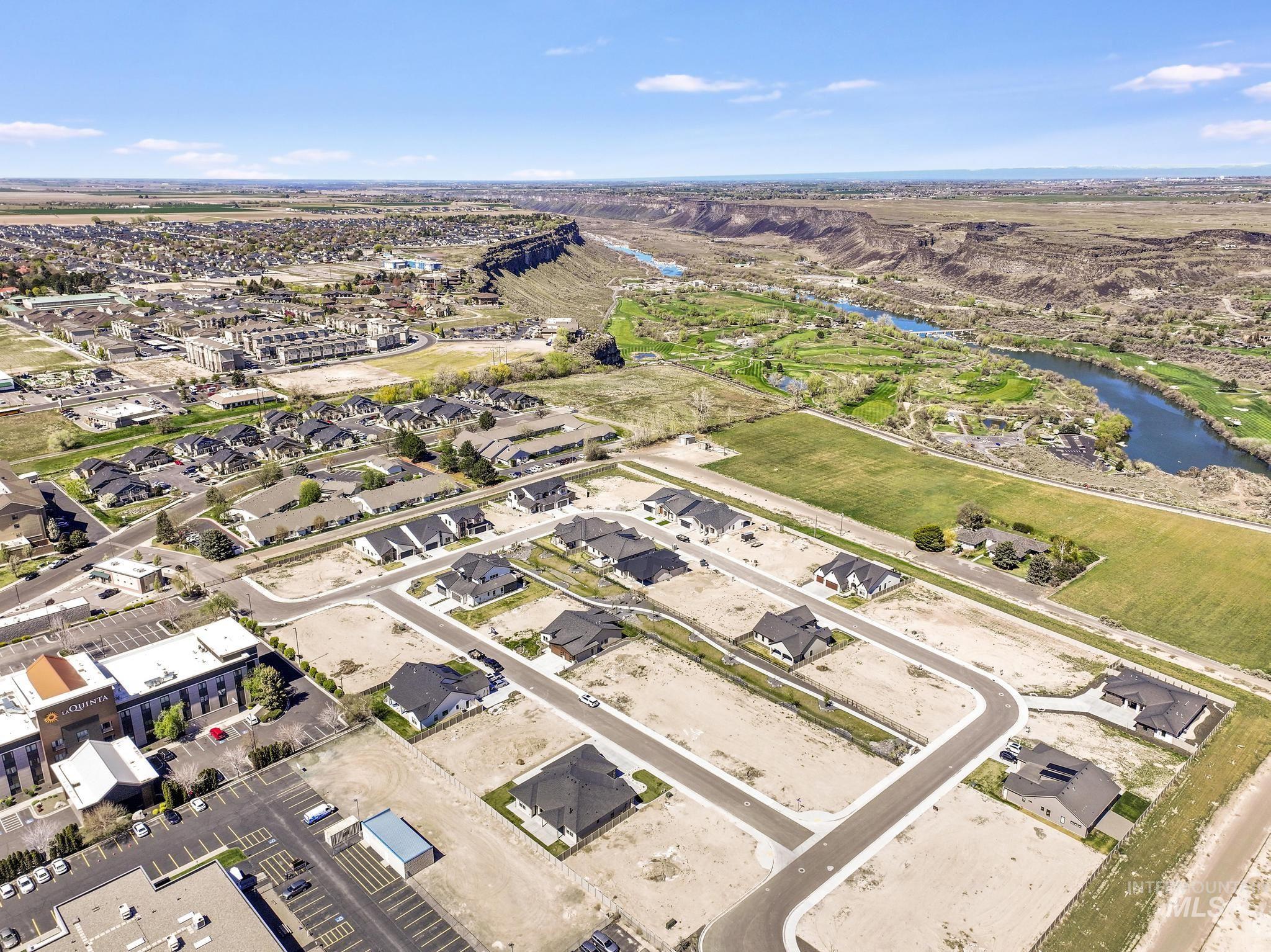 594 Canyon Mist Property Photo 41