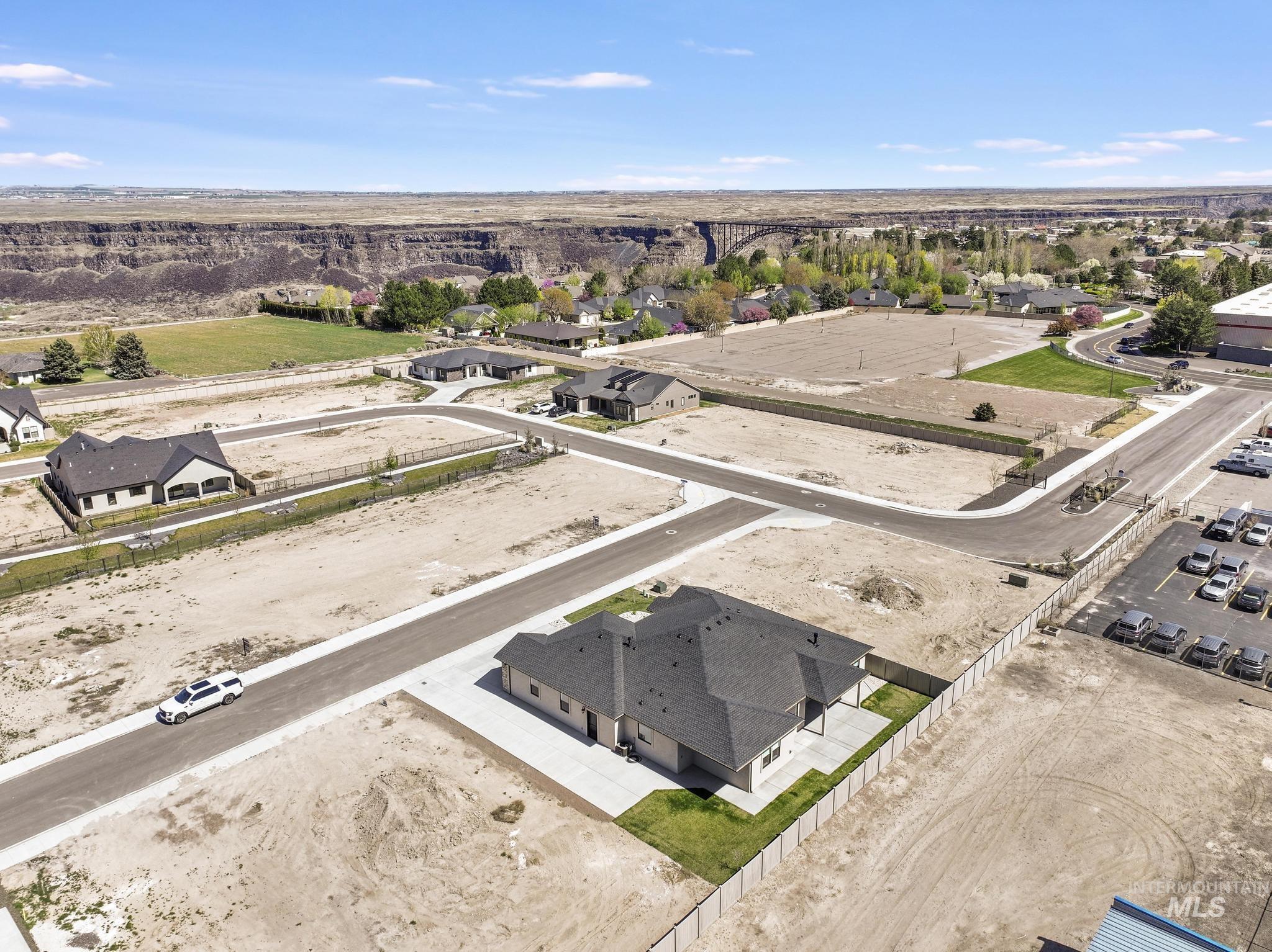 594 Canyon Mist Property Photo 42
