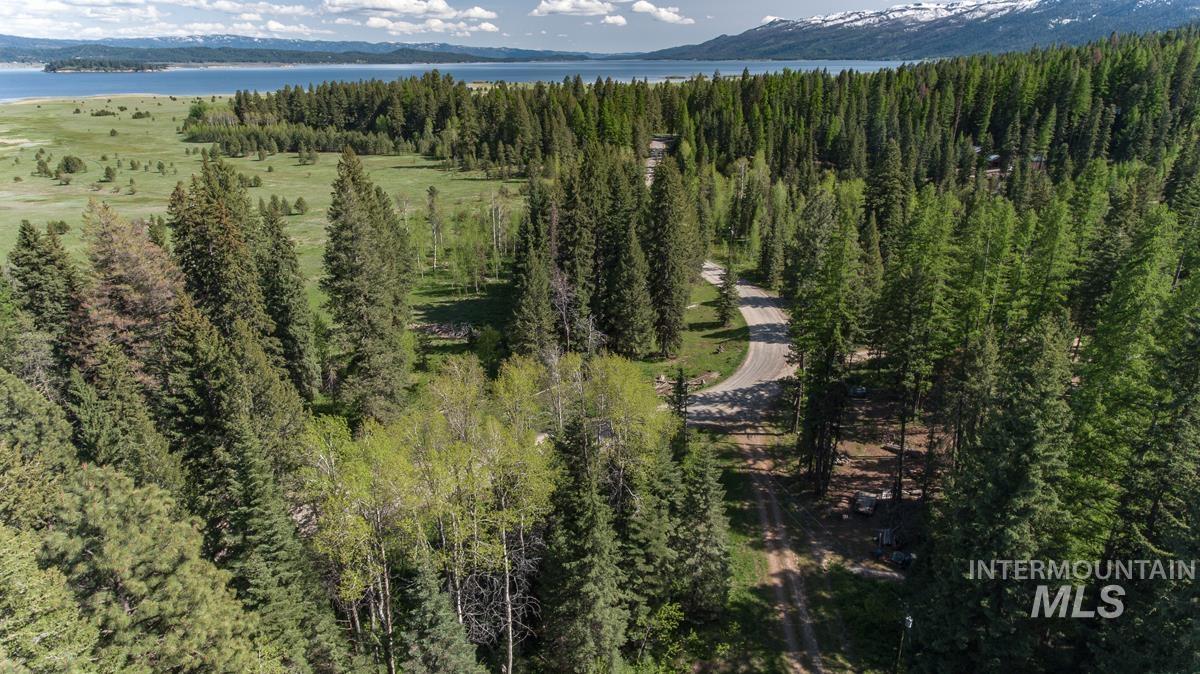 1792 Canary Trail Property Photo 8