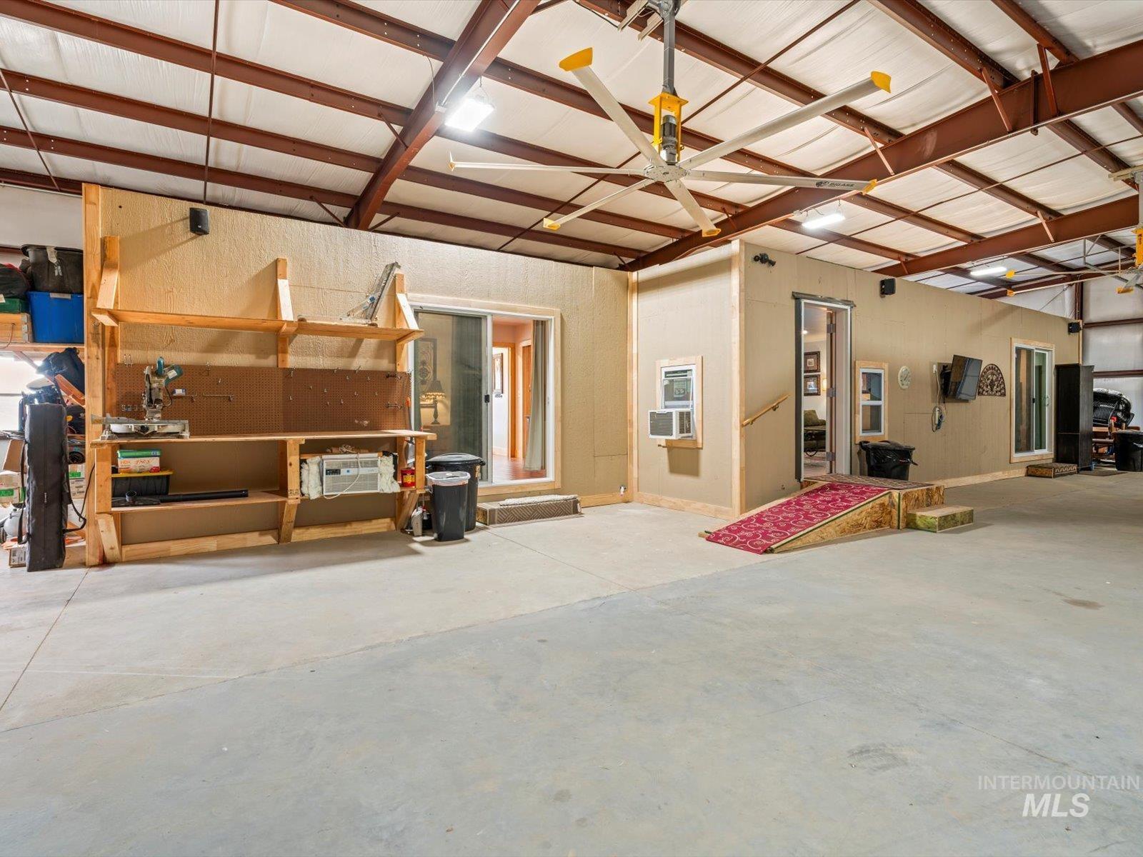 5225 Spring Creek Rd Property Photo 20