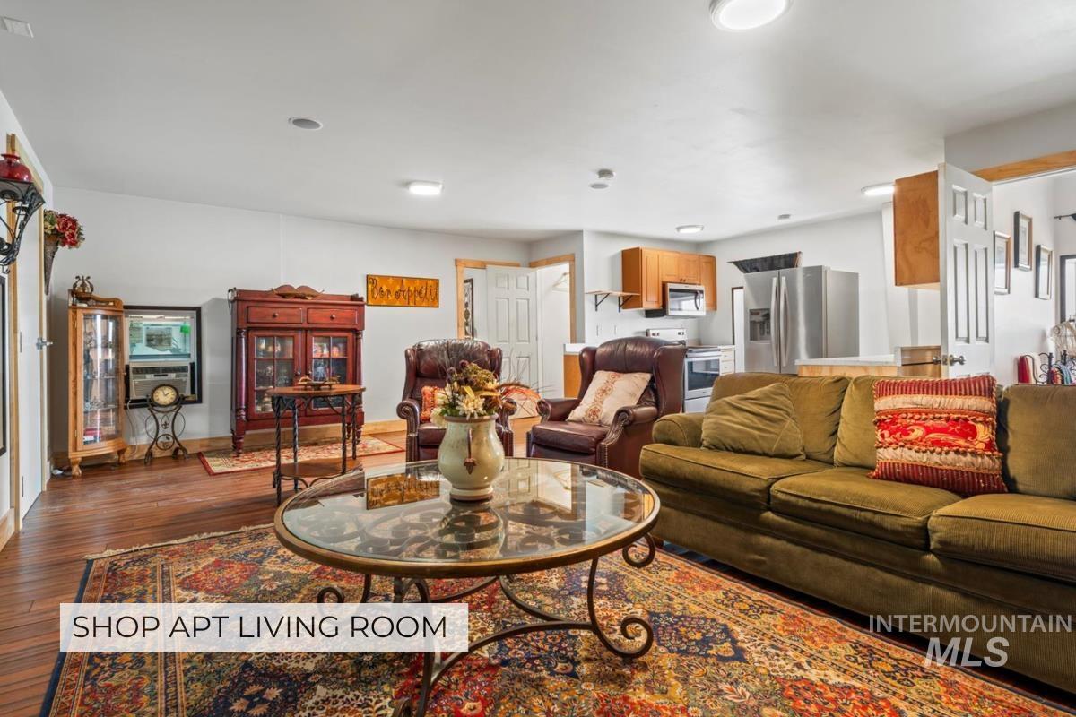 5225 Spring Creek Rd Property Photo 22