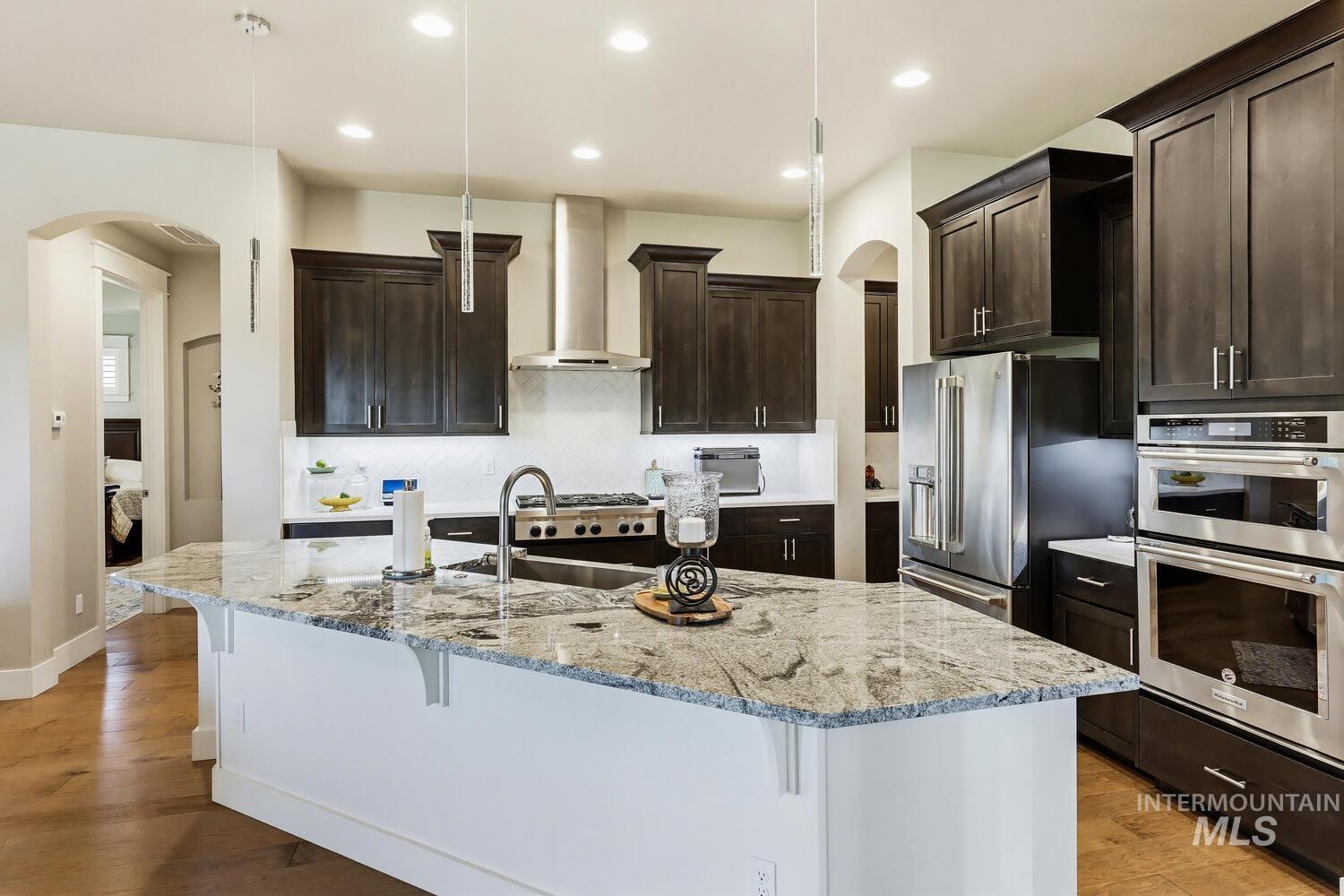 2097 N World Cup Way Property Photo 14