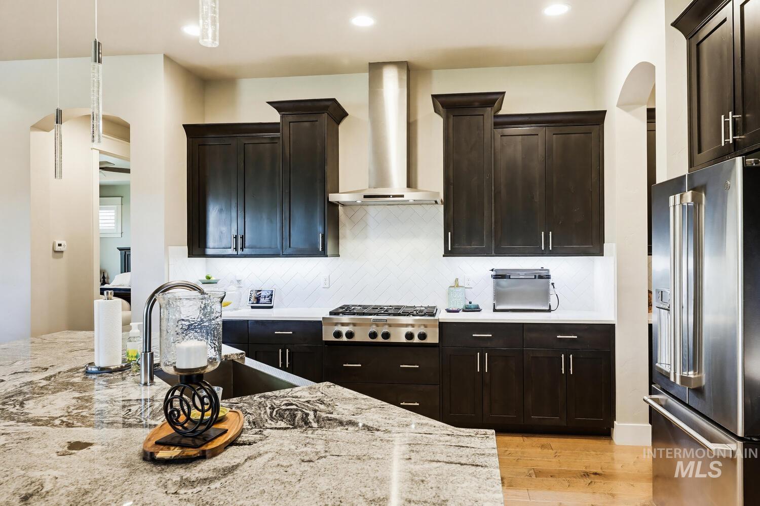 2097 N World Cup Way Property Photo 15