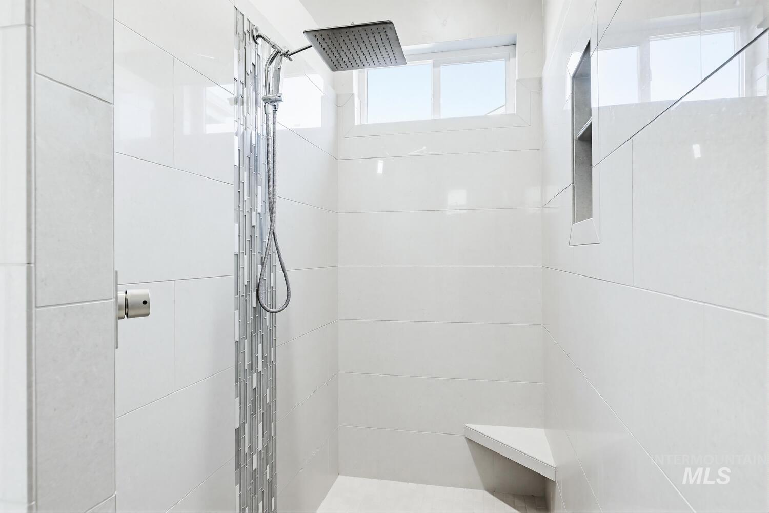 2097 N World Cup Way Property Photo 28