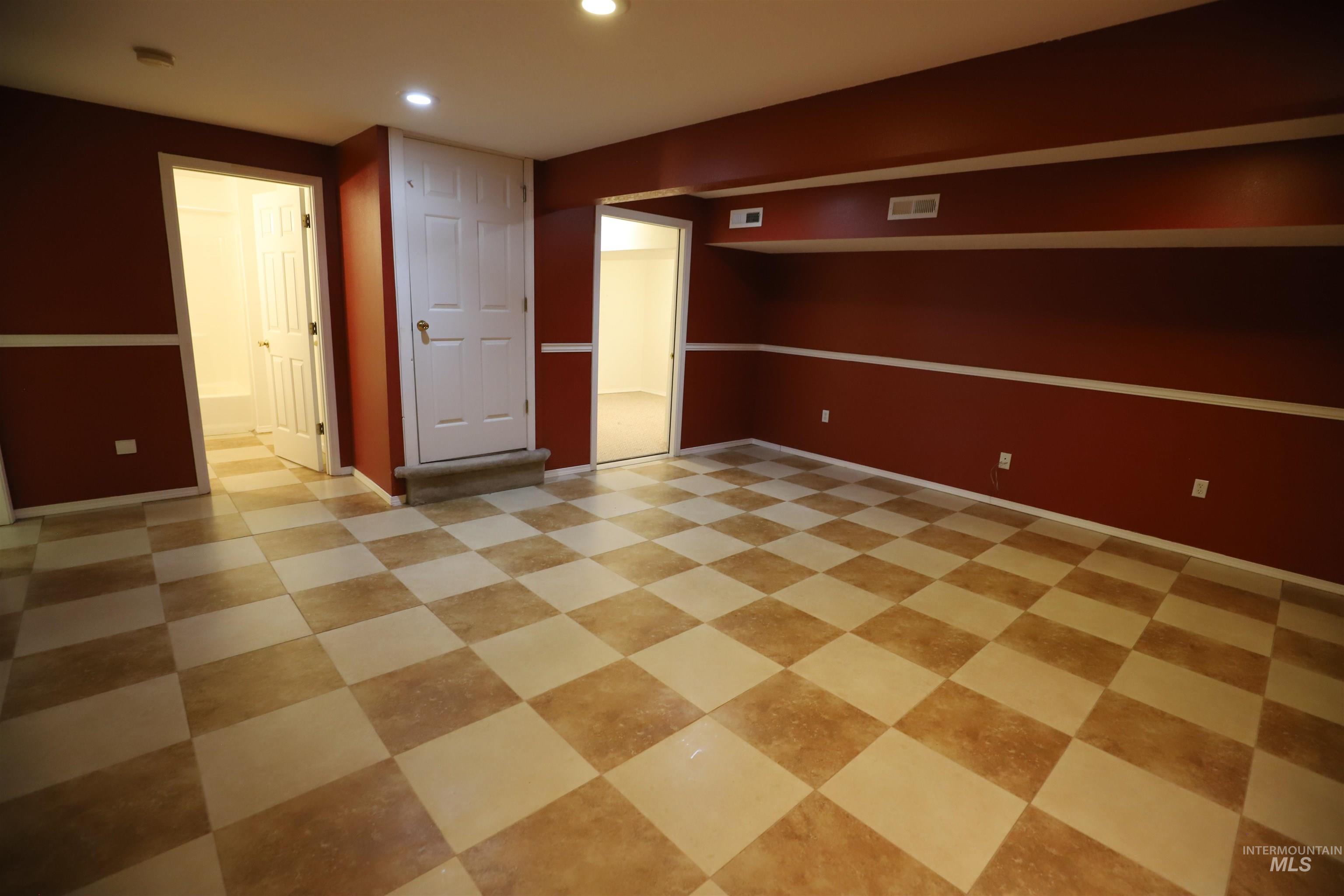 1368 Stoneybrook Circle Property Photo 33