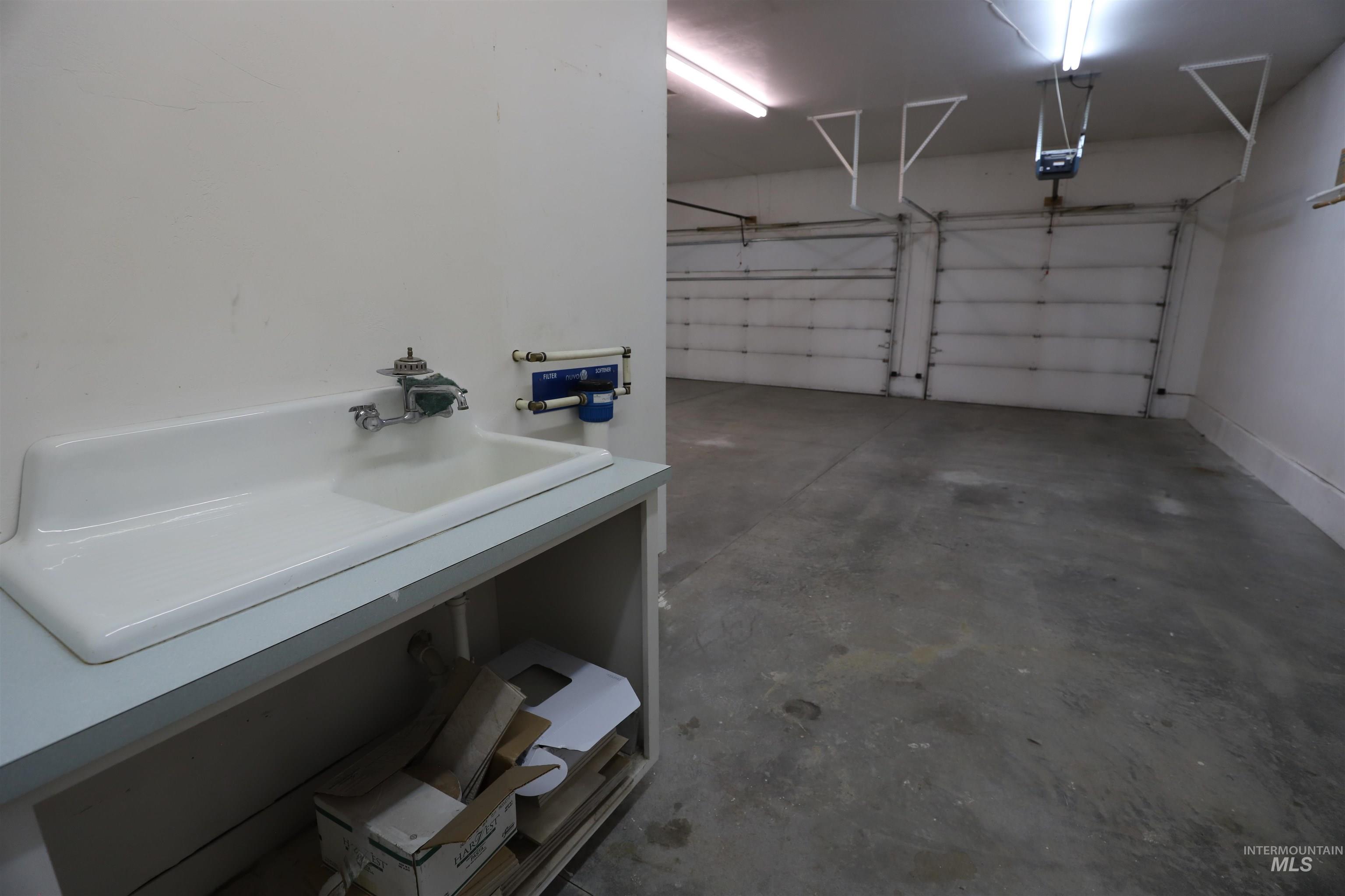 1368 Stoneybrook Circle Property Photo 41