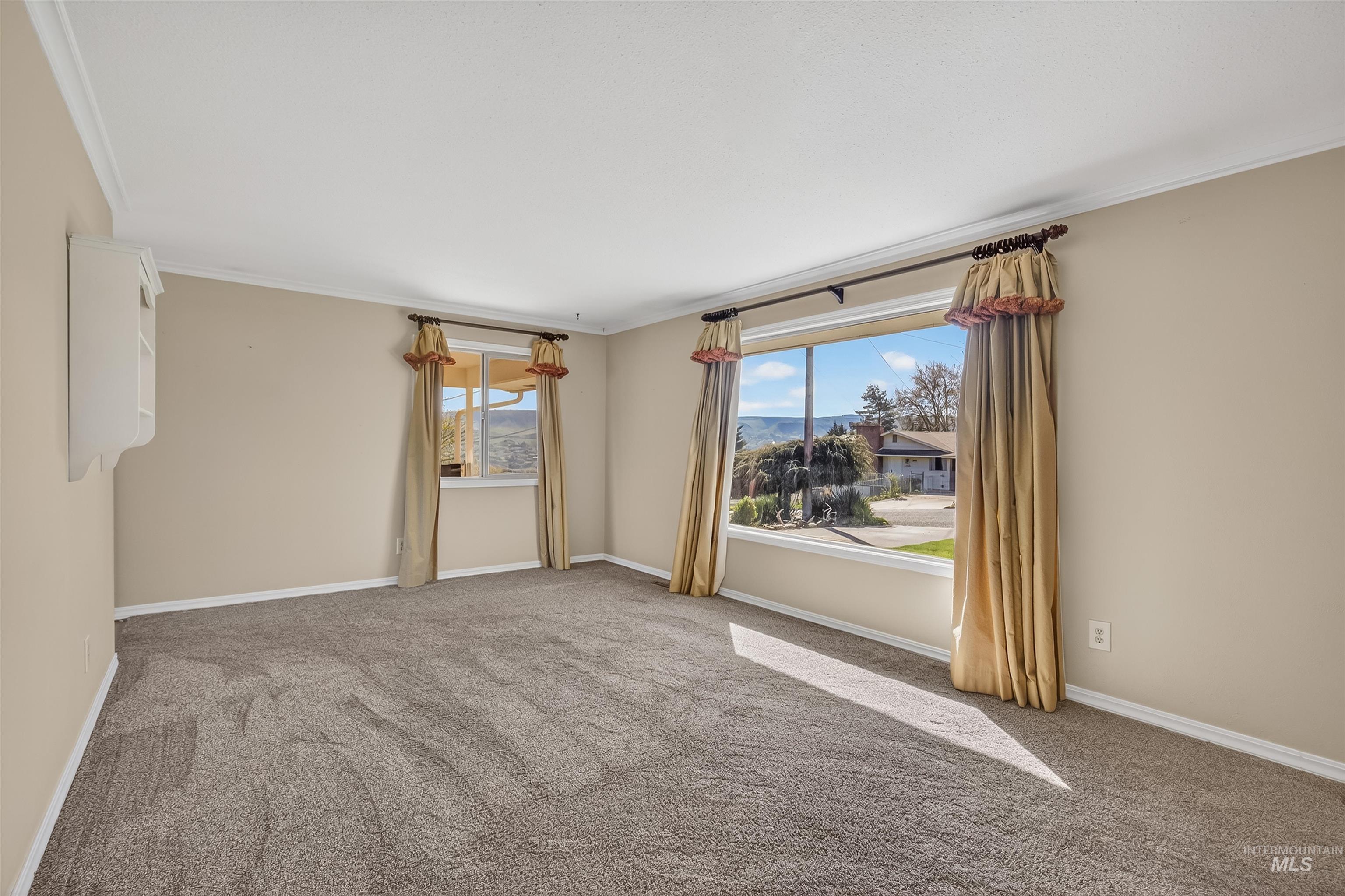 1212 21st Avenue Property Photo 7