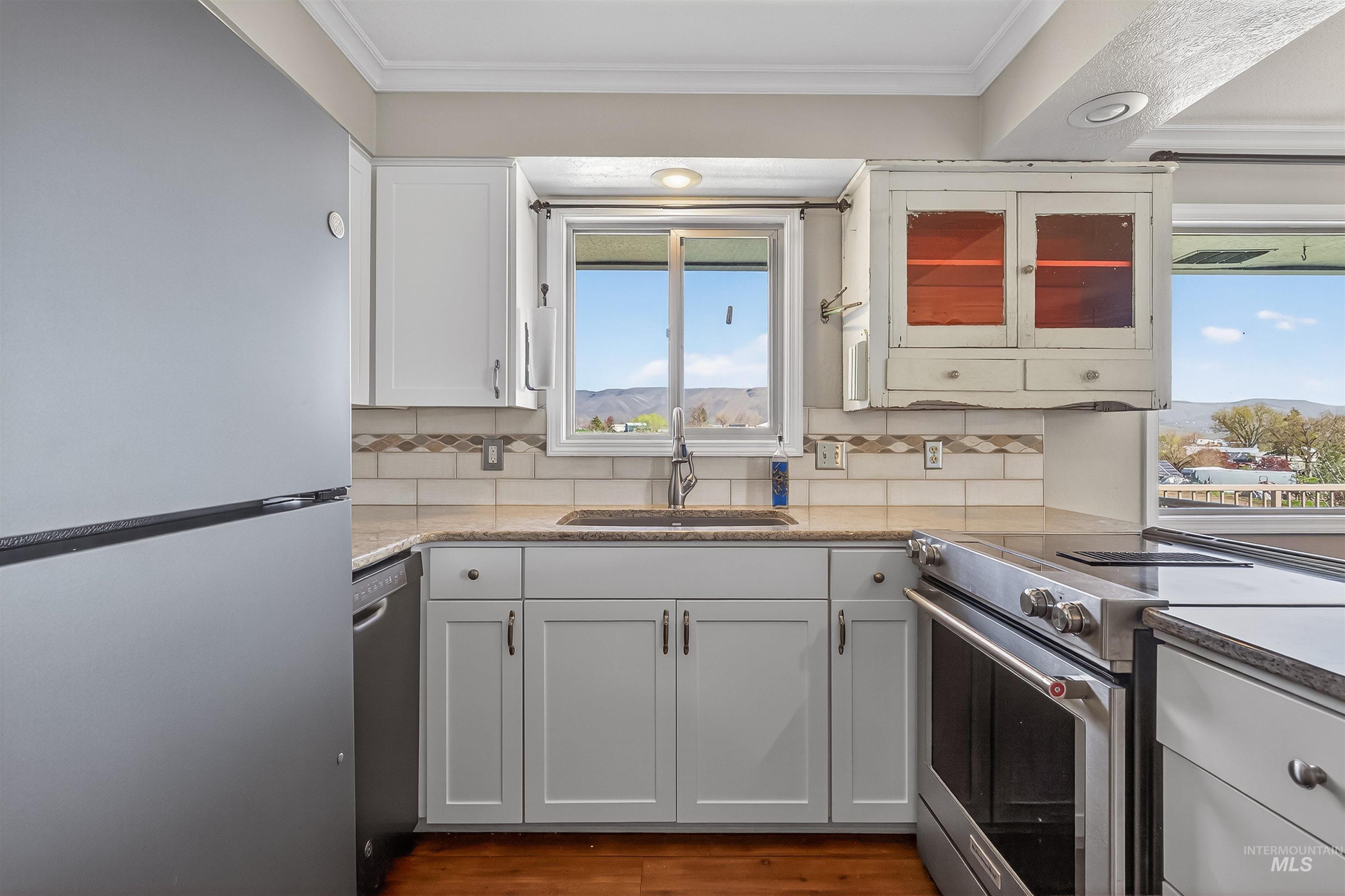 1212 21st Avenue Property Photo 14