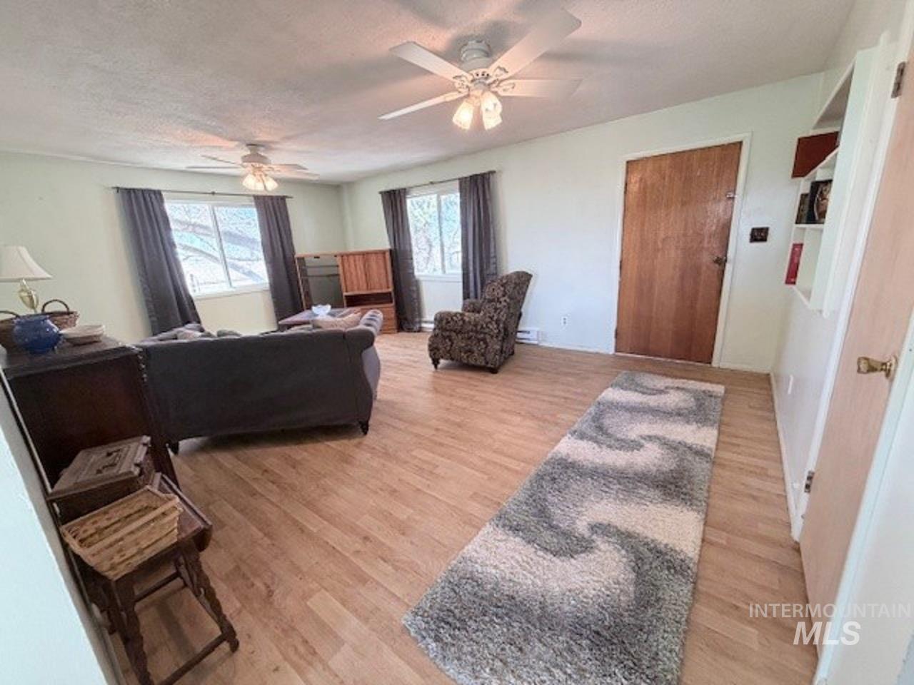 300 W 550 A South Property Photo 2