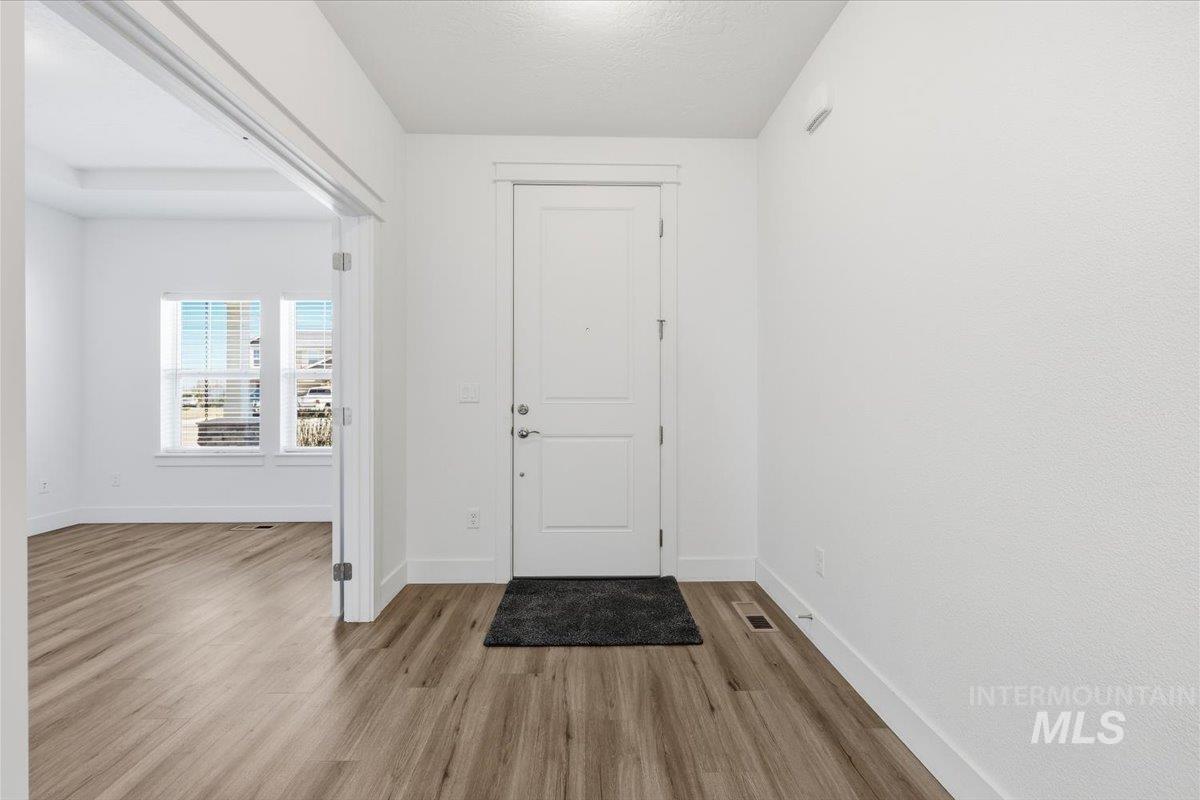 148 Homesteaders St. Property Photo 3