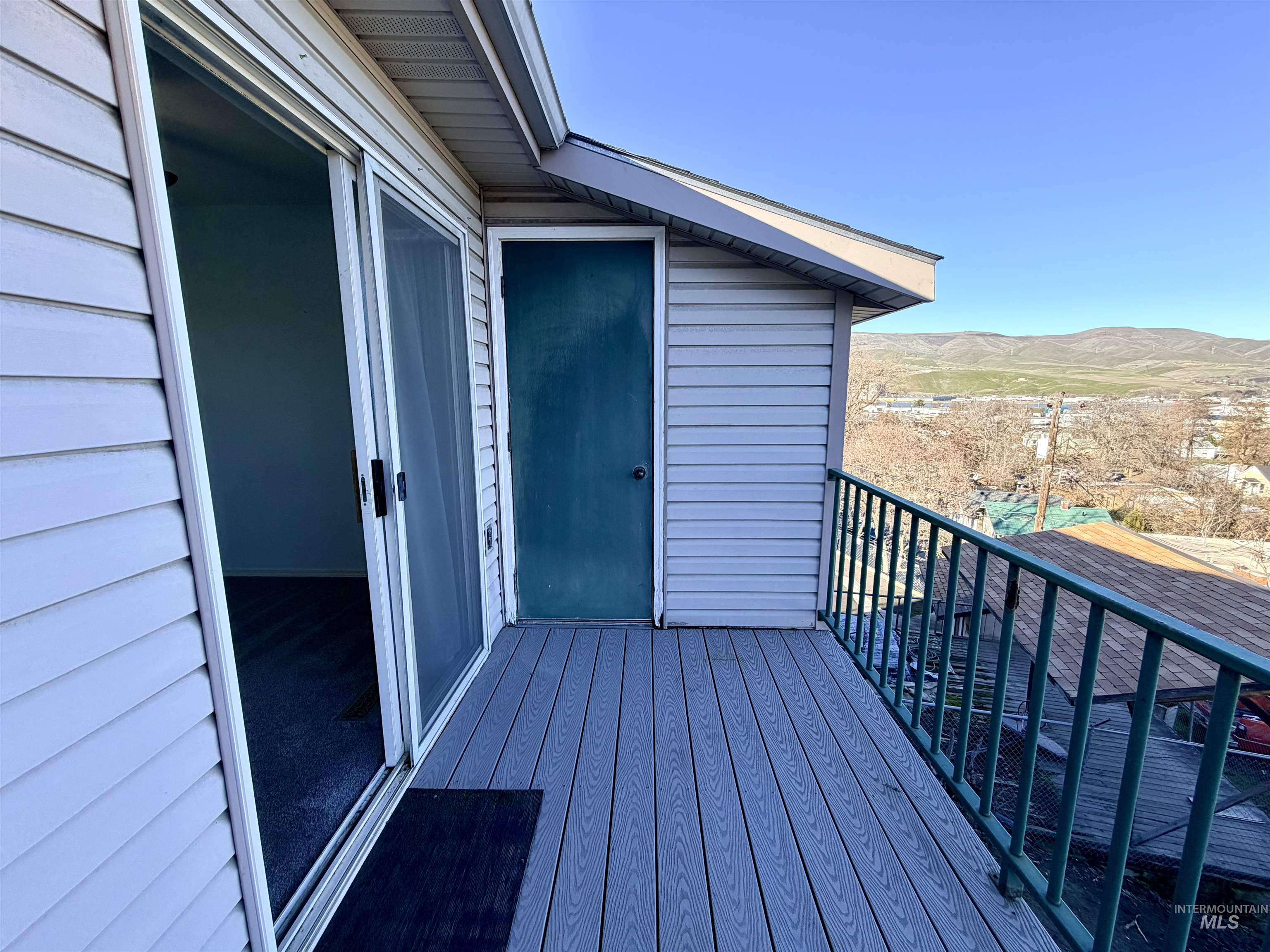 607 Park Street Property Photo 18