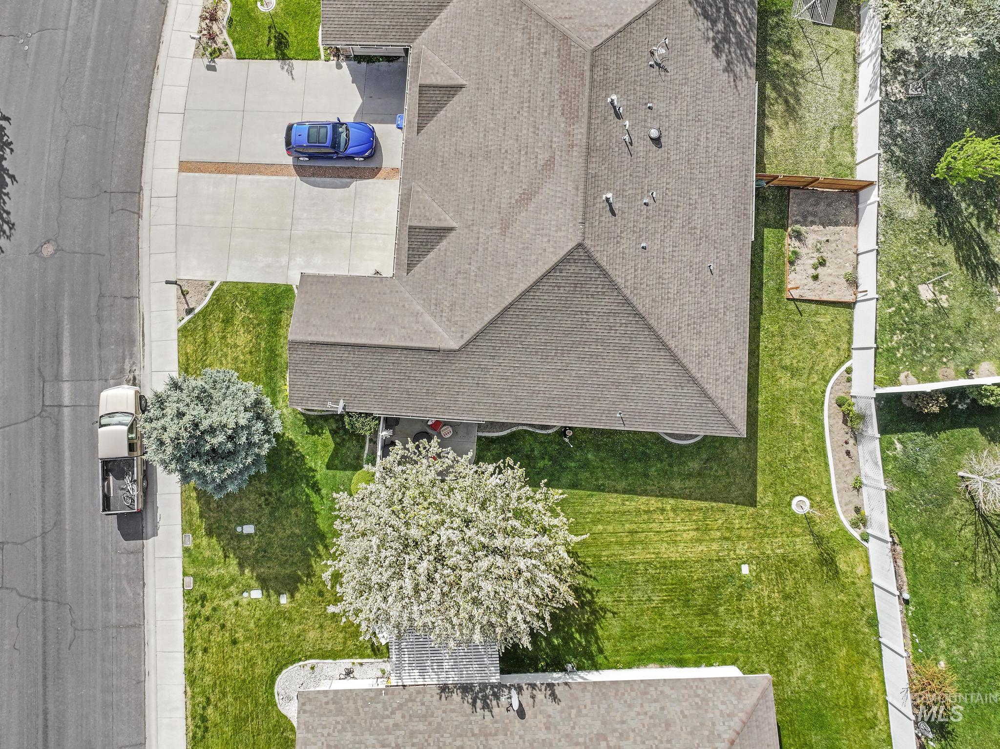 2515 Whispering Pine Dr Property Photo 30