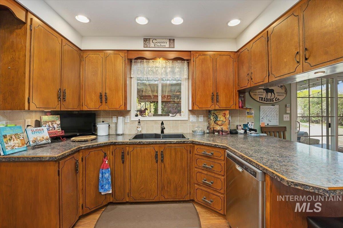 1301 A Street Property Photo 14