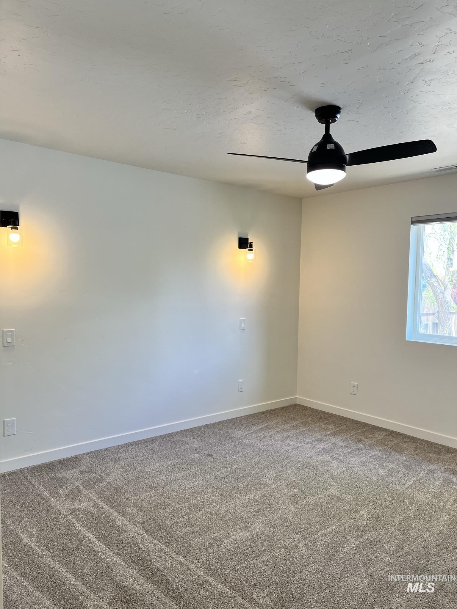 1119 10th Ave So. Property Photo 14