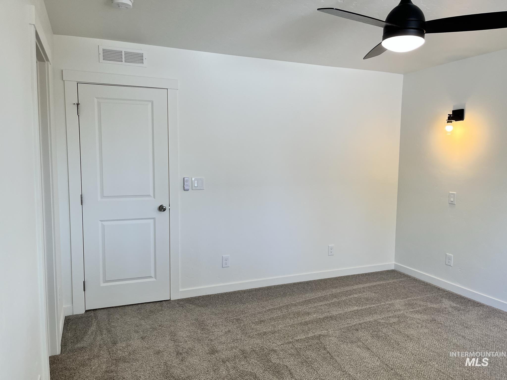 1119 10th Ave So. Property Photo 15
