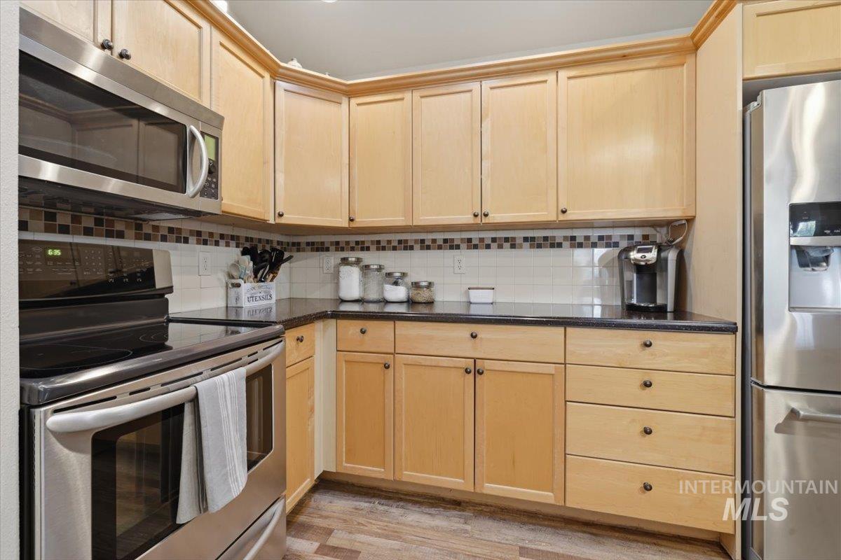 7218 Birch Ln Property Photo 16