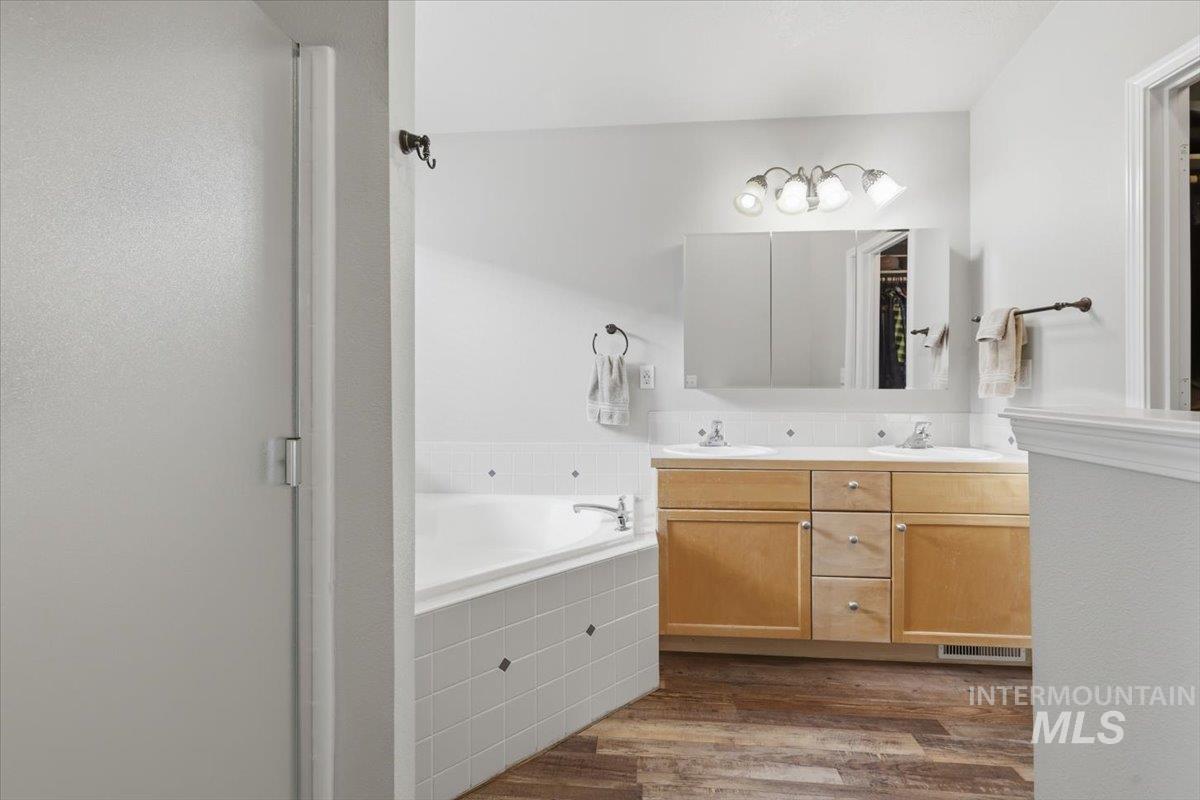 7218 Birch Ln Property Photo 28