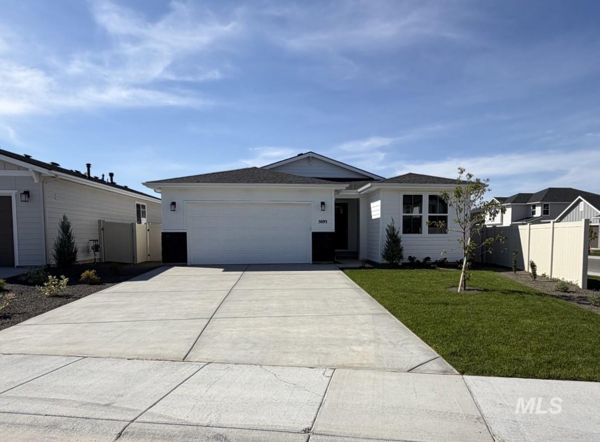 5695 N Jumplist Ave Property Photo 1