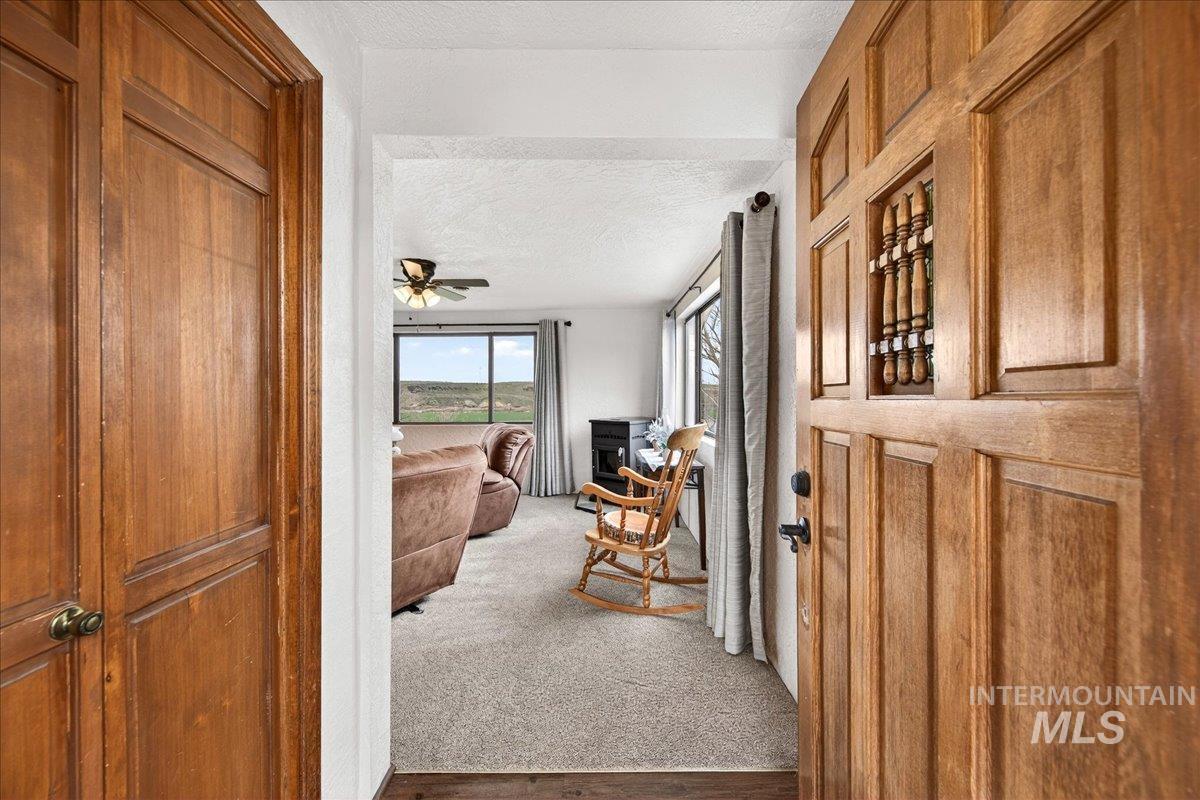 17365 State Hwy 78 Property Photo 4