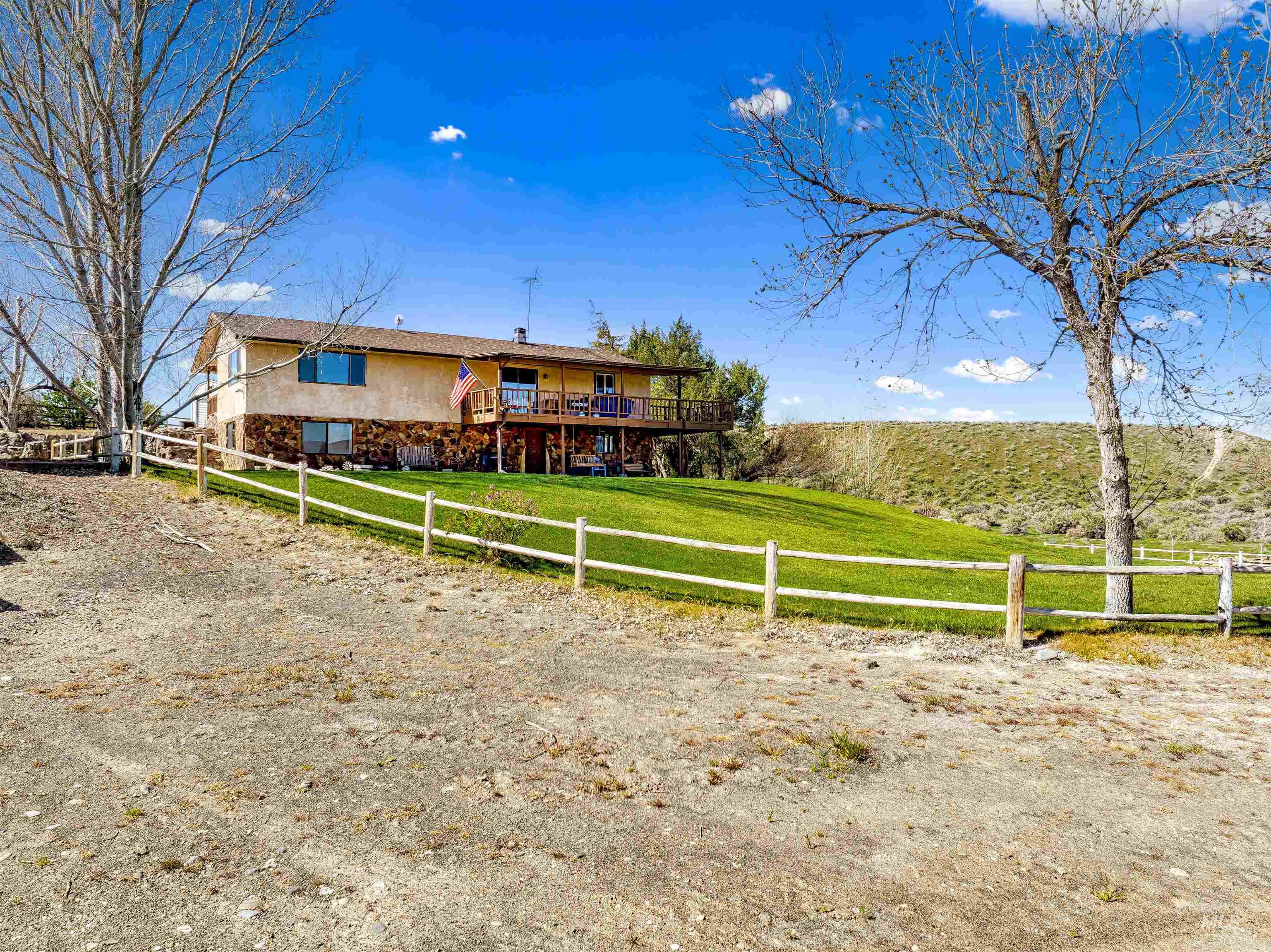 17365 State Hwy 78 Property Photo 37
