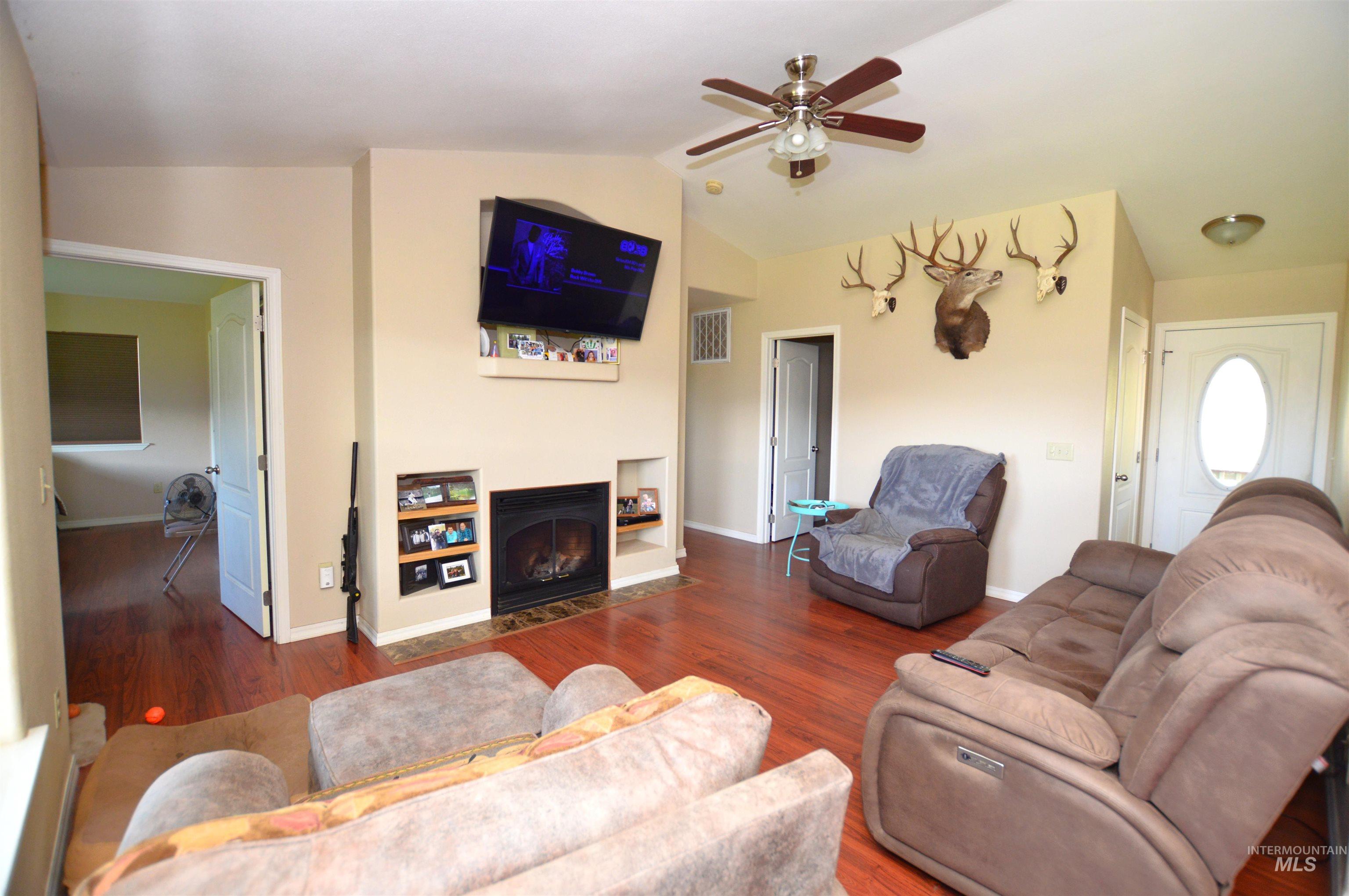 268 Mattoon Rd Property Photo 12