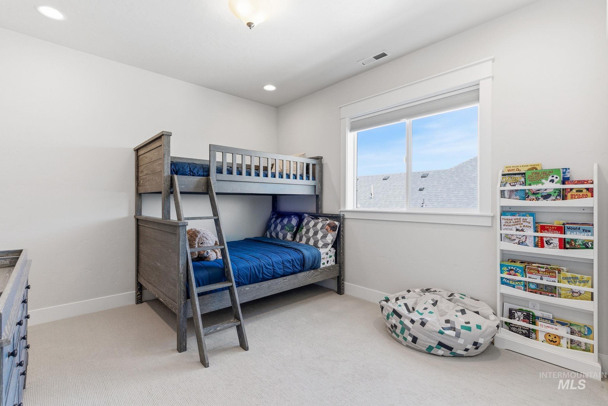 7703 W Corinthia St Property Photo 23