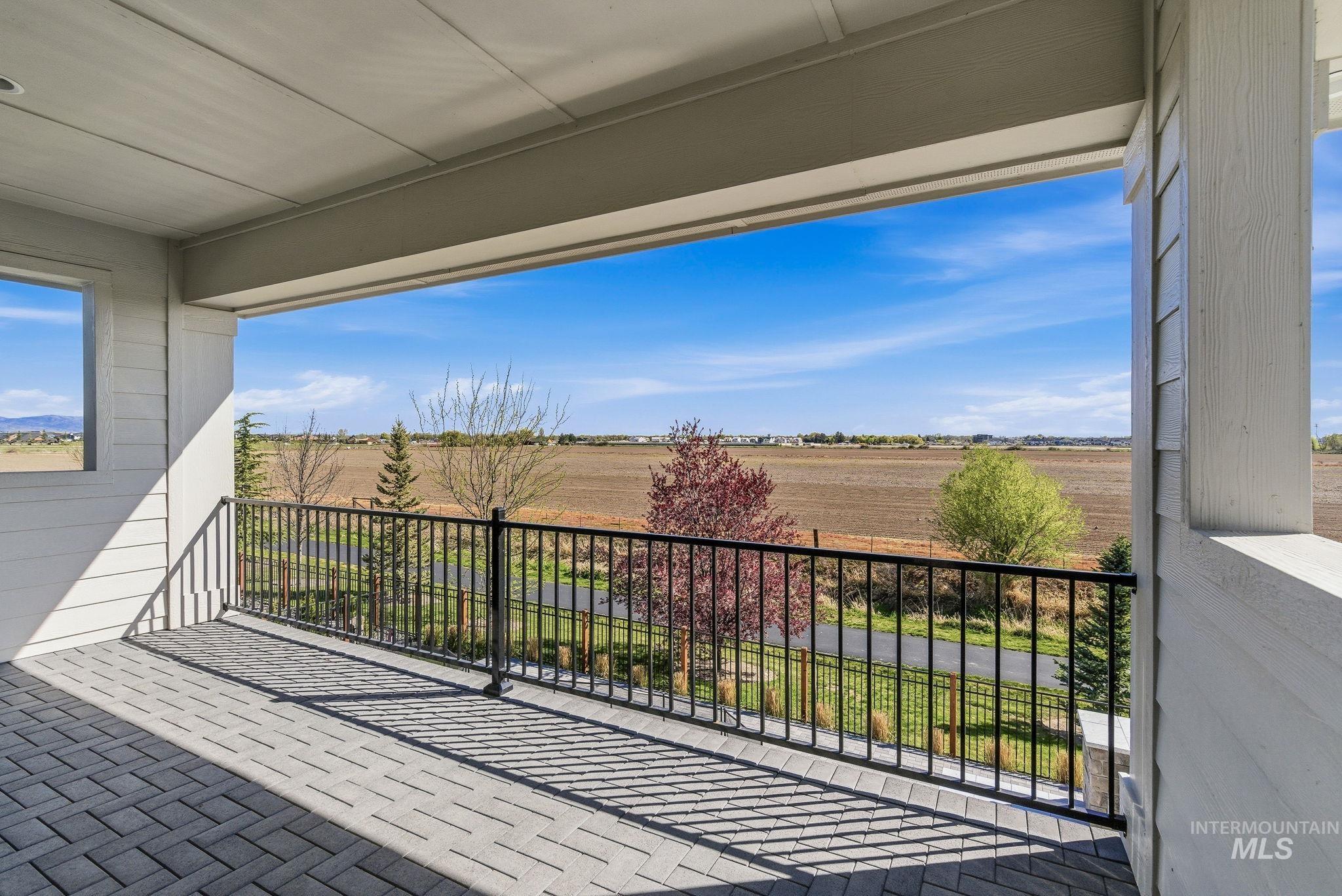 7703 W Corinthia St Property Photo 35