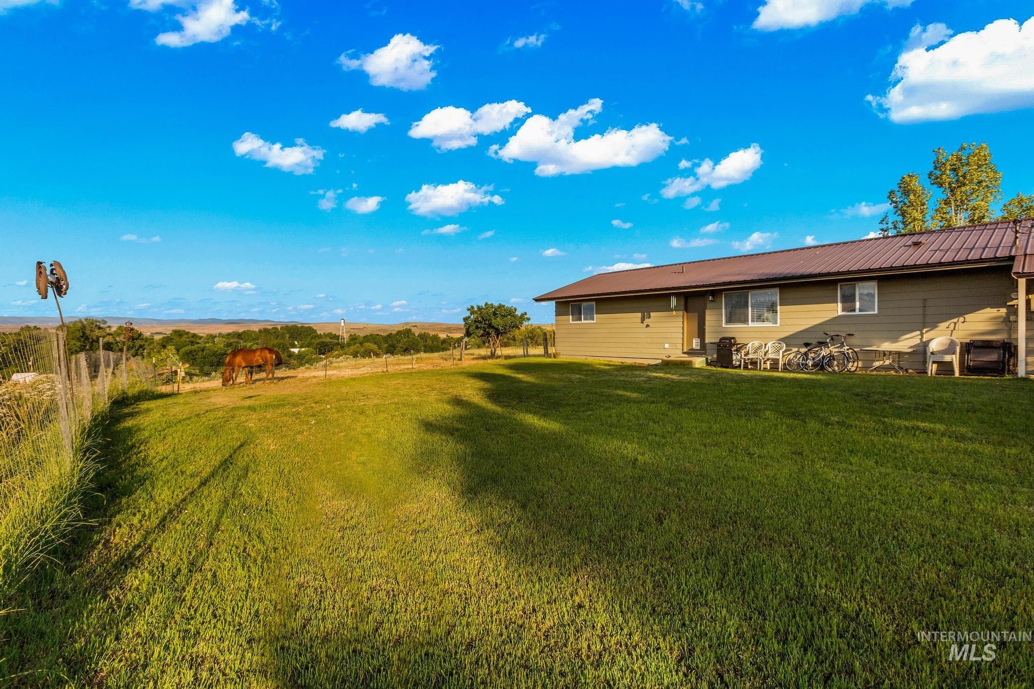 2208 Keithley Creek Rd Property Photo 36