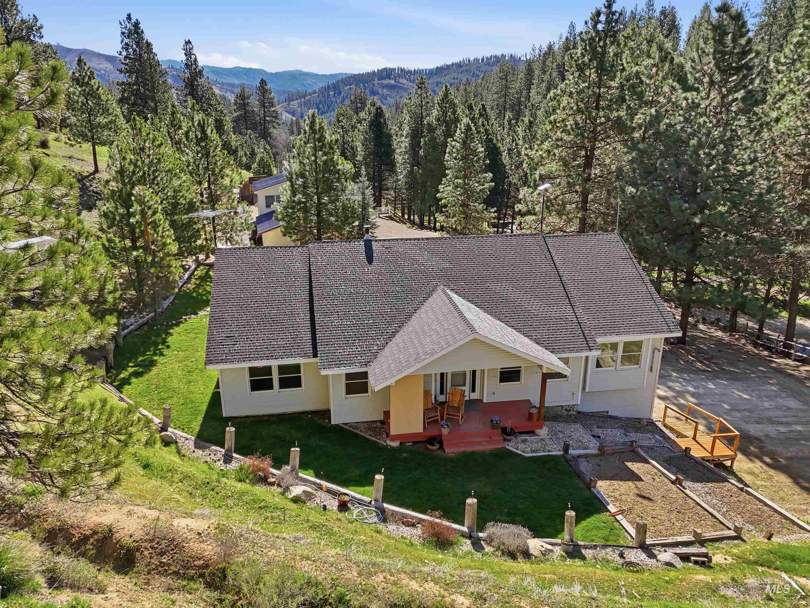95 Johnson Creek Rd
