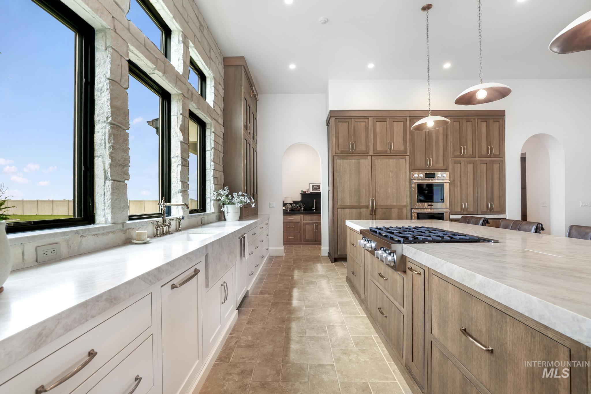 4255 N 2754 E Property Photo 9