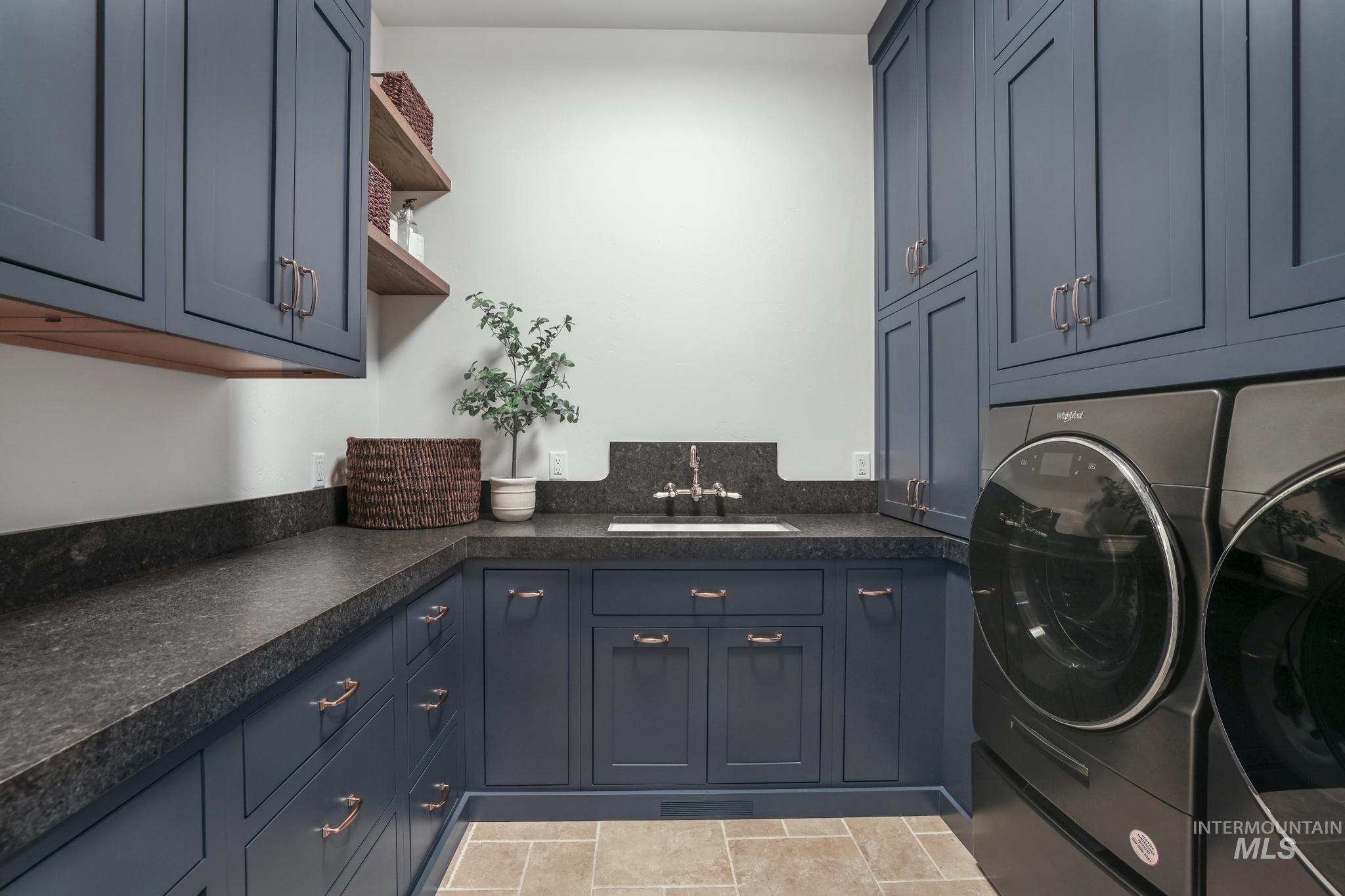 4255 N 2754 E Property Photo 33