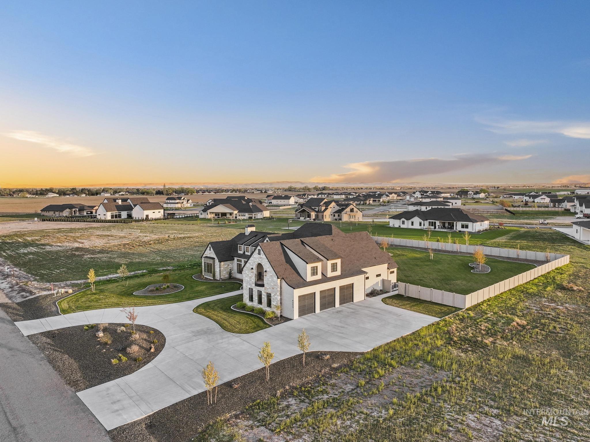 4255 N 2754 E Property Photo 44