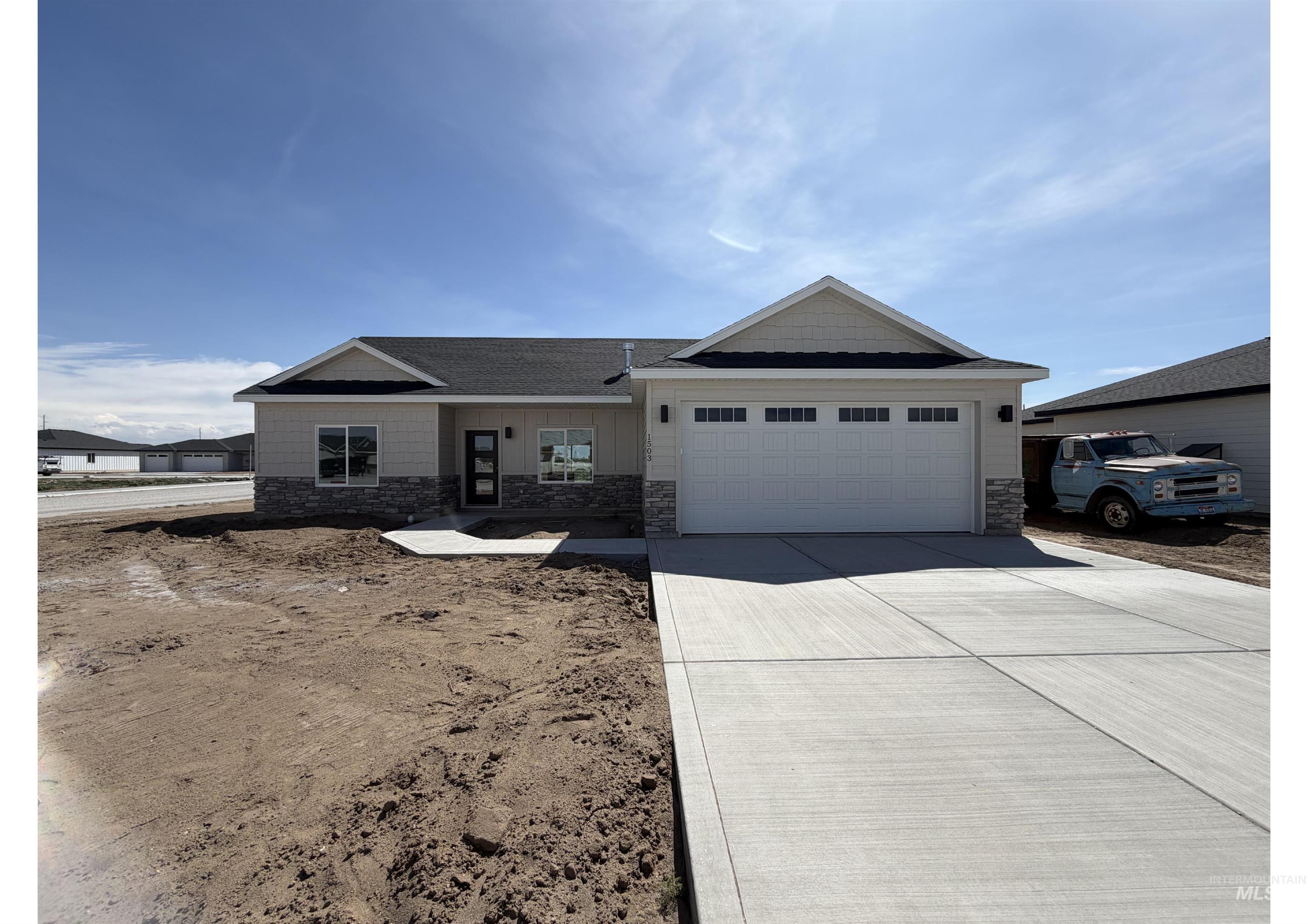 1503 Belle Drive Property Photo 1