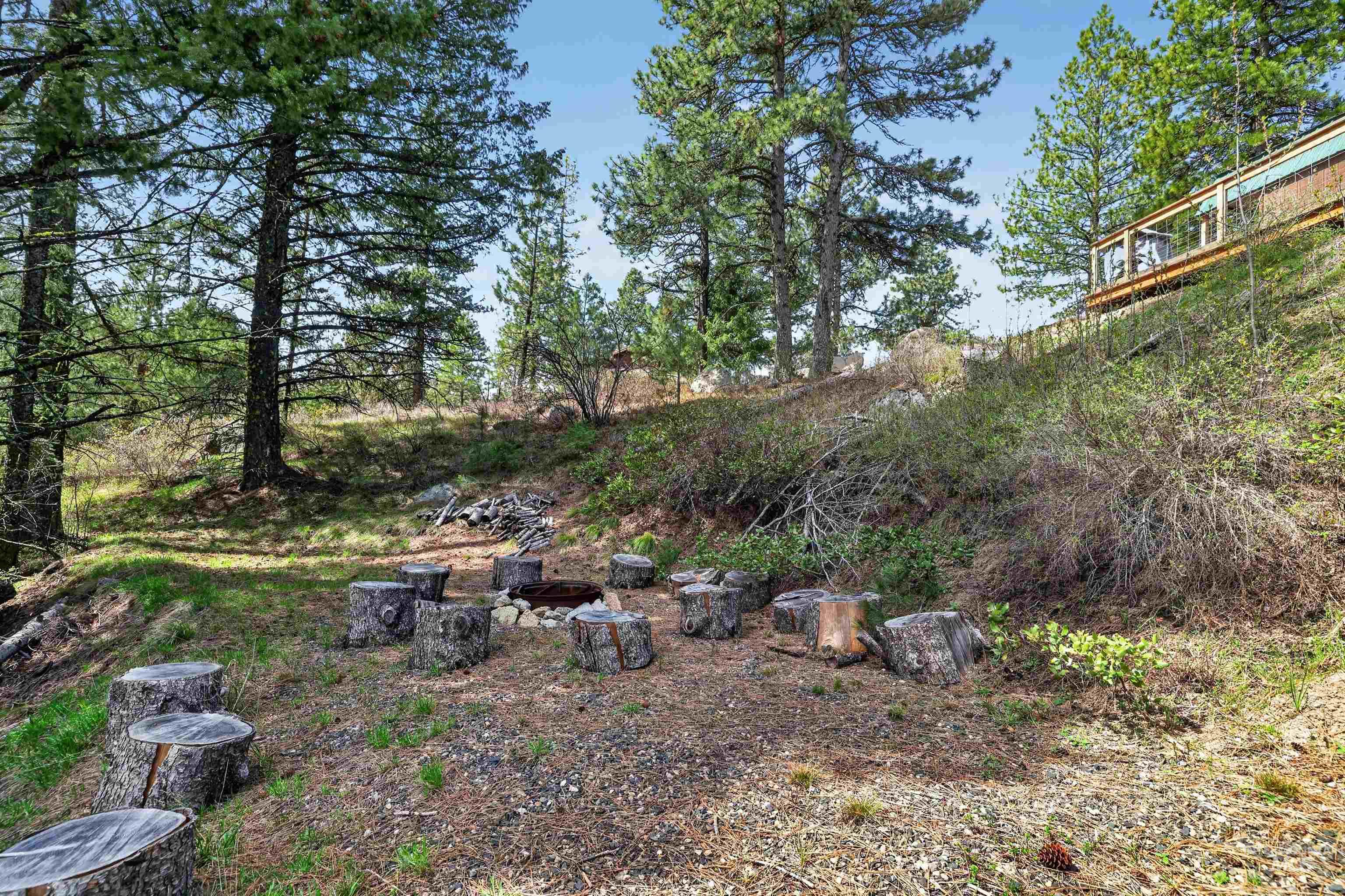 506 Hilltop Rd Property Photo 17