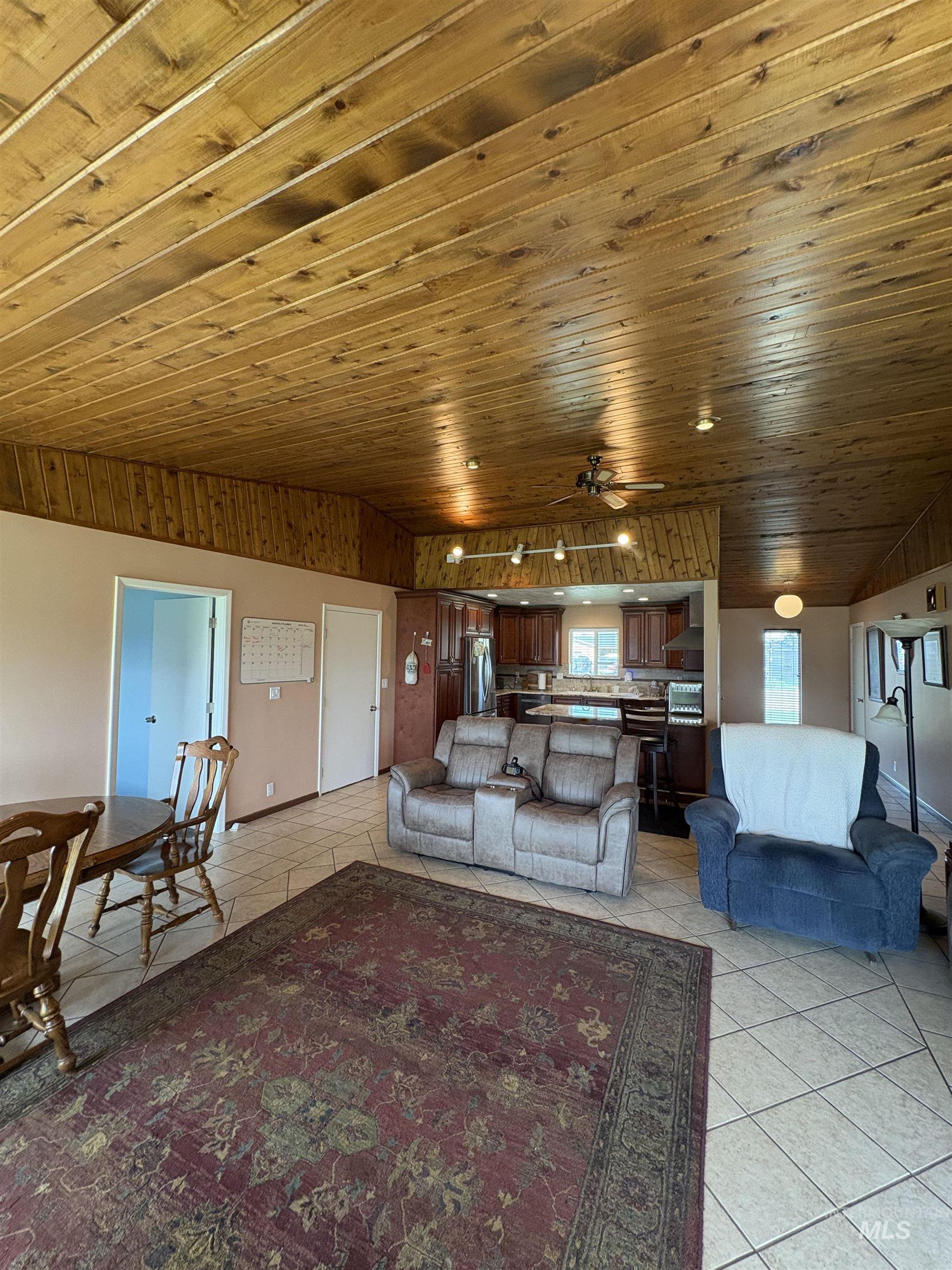 1583 Nw 26 St Property Photo 13