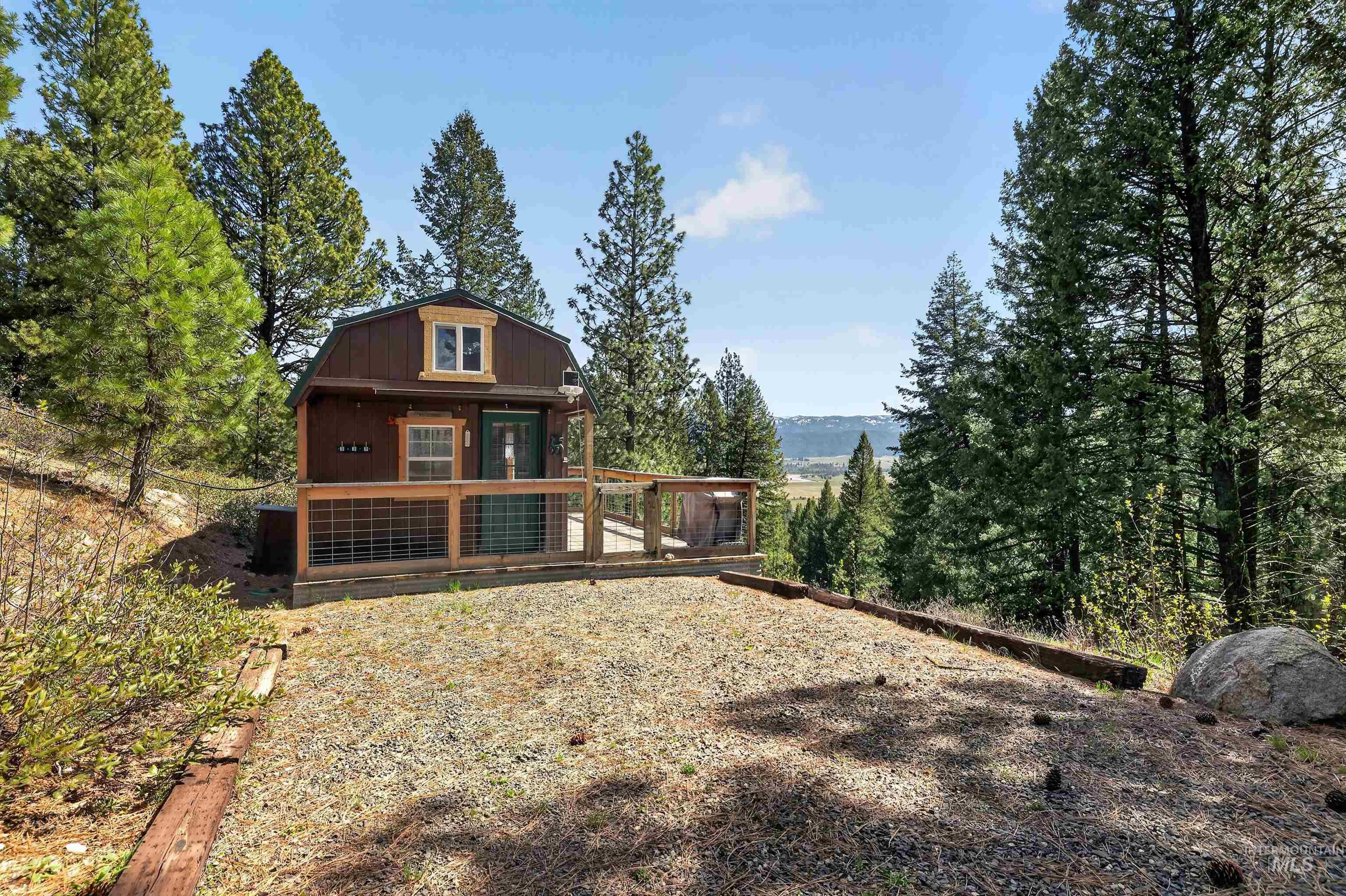 506 Hilltop Rd Property Photo 1