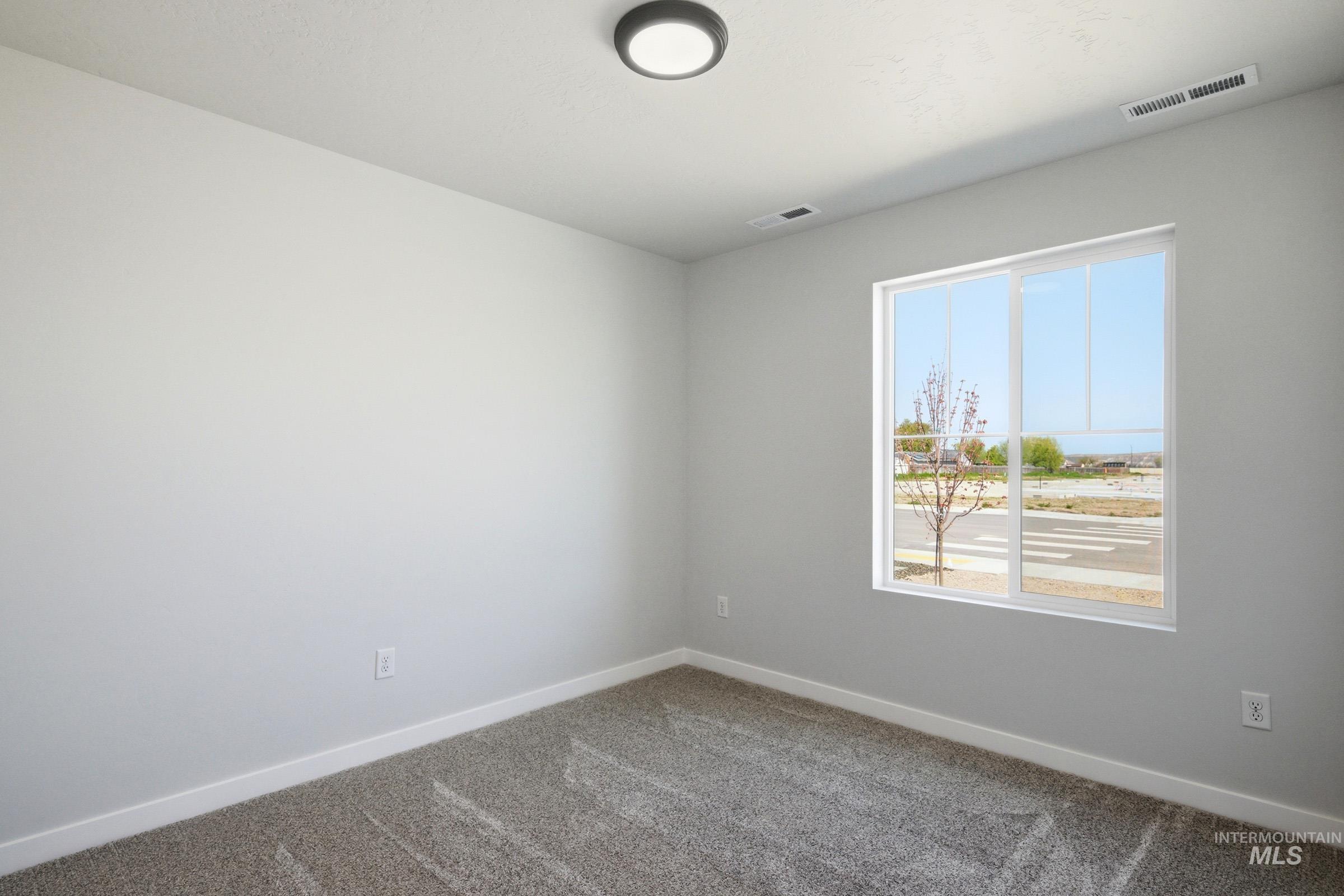 511 Pine St Property Photo 13