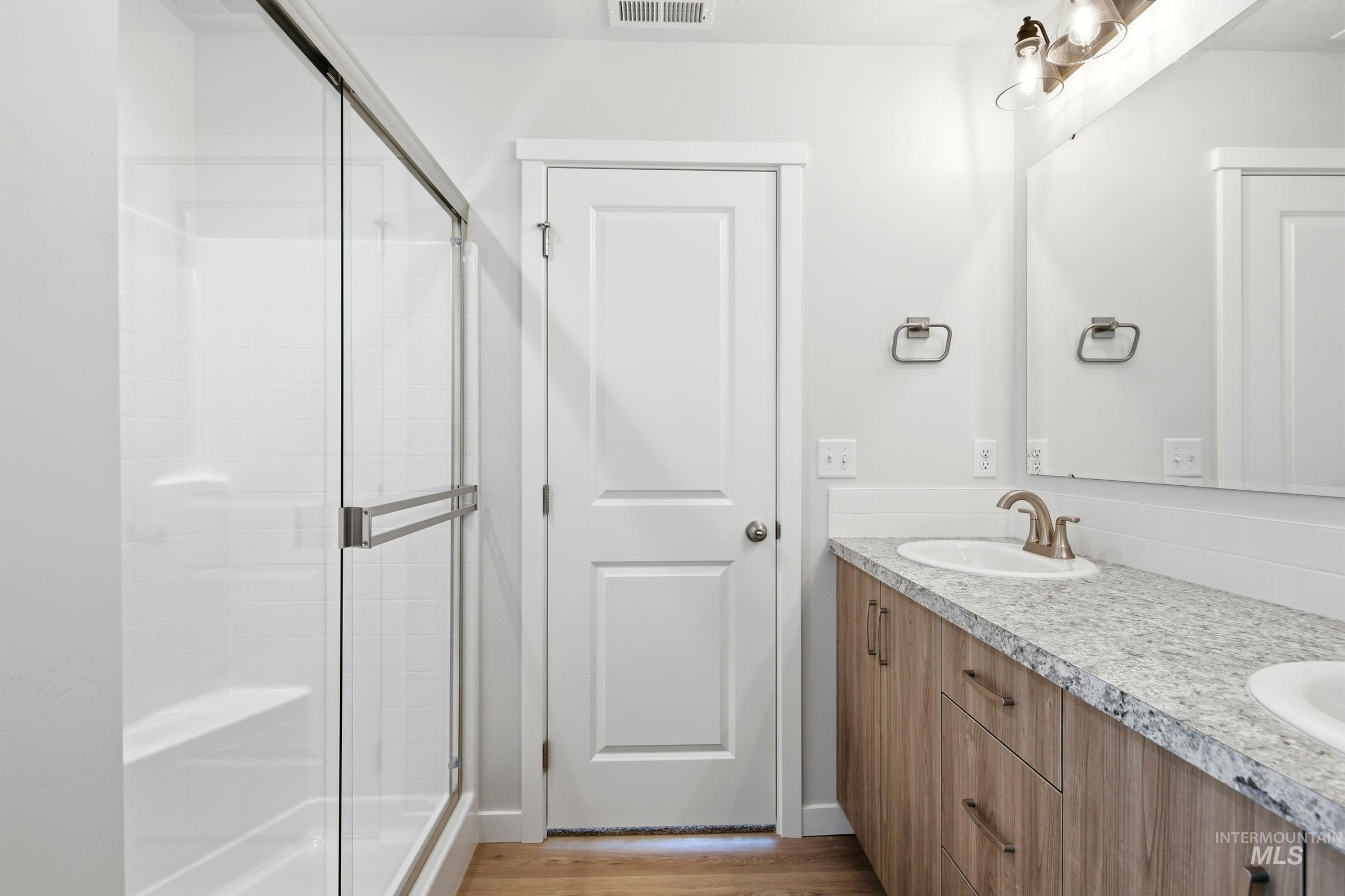511 Pine St Property Photo 19