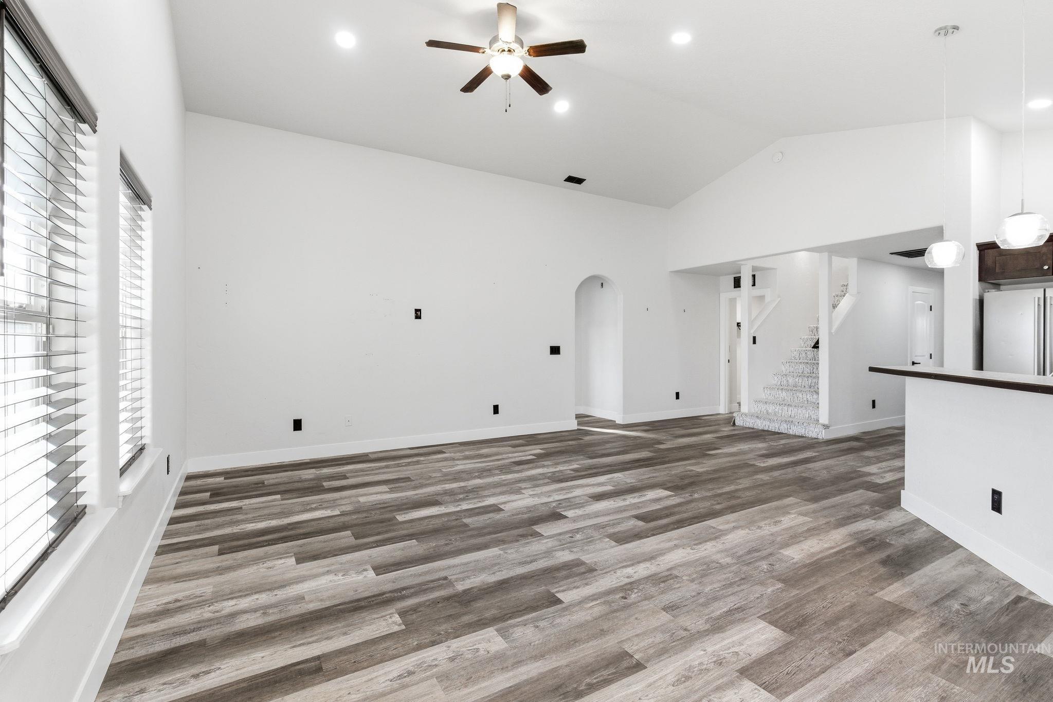 60 N Luke Loop Property Photo 11