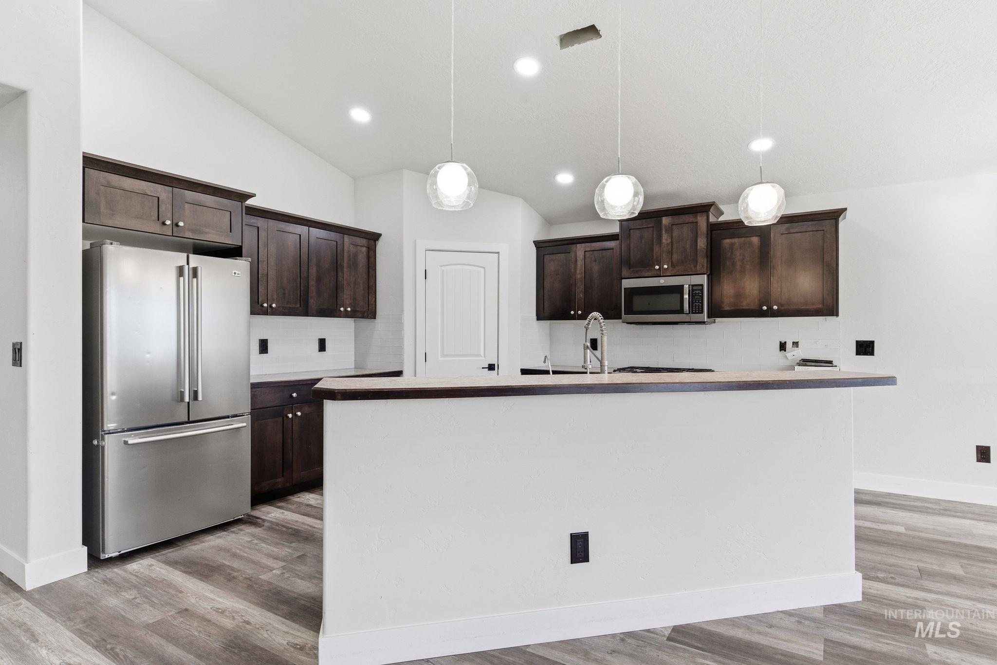 60 N Luke Loop Property Photo 13