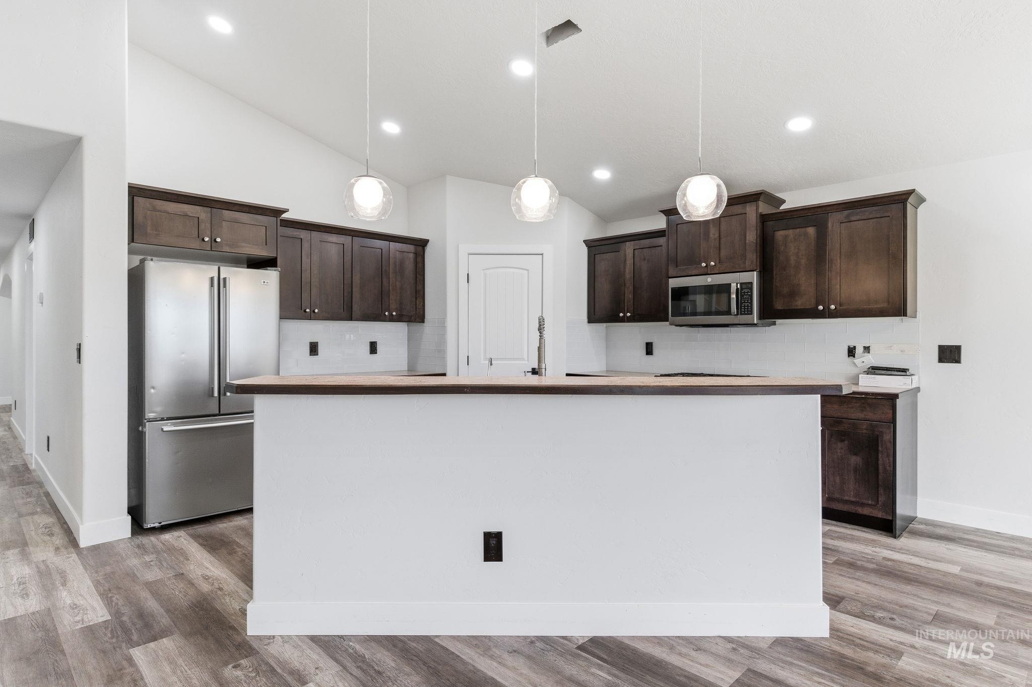 60 N Luke Loop Property Photo 14