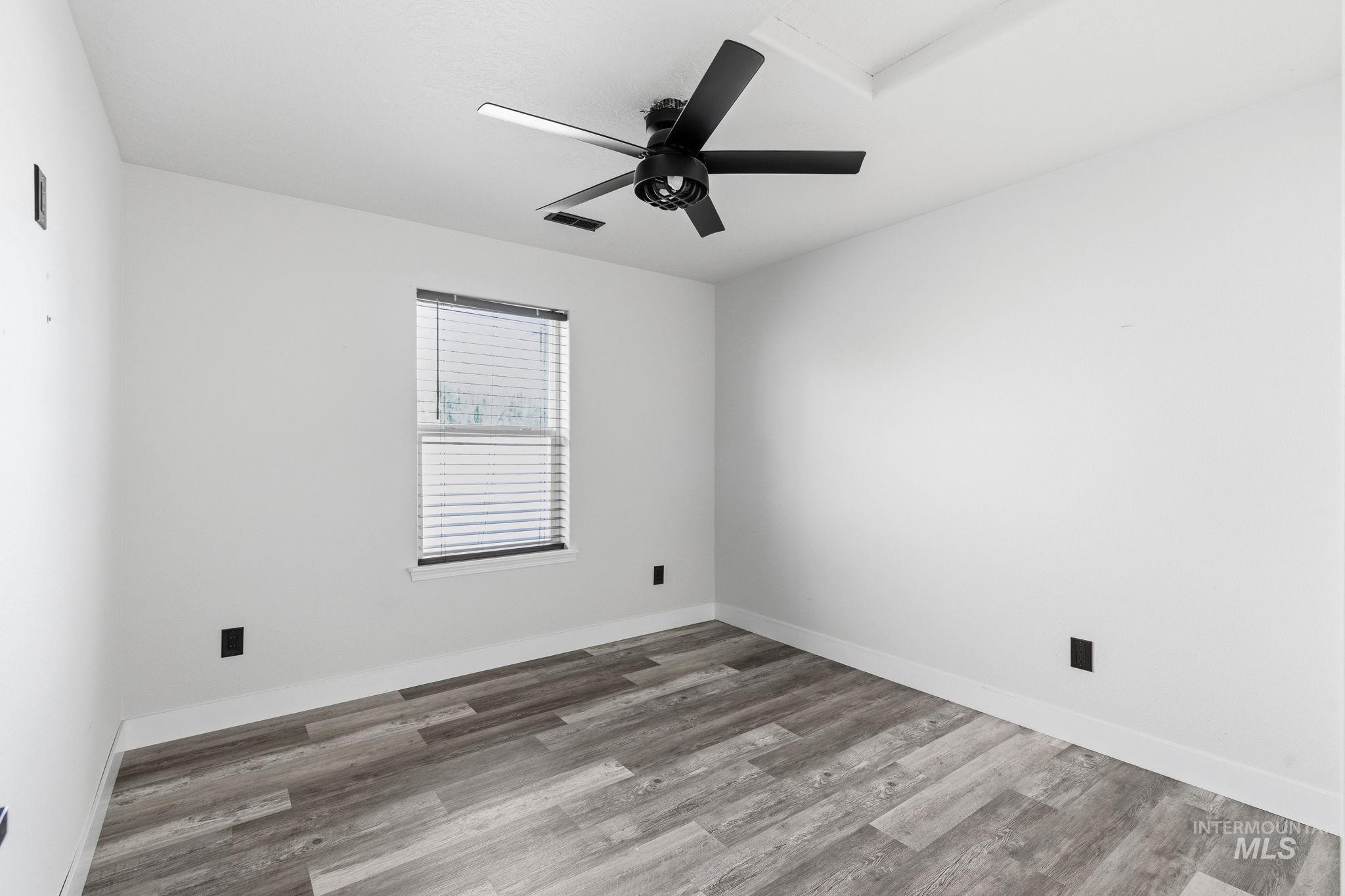 60 N Luke Loop Property Photo 22