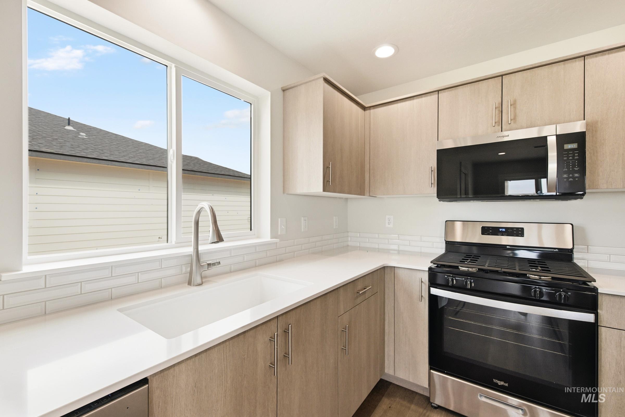 5240 E Open Canyon Dr Property Photo 5
