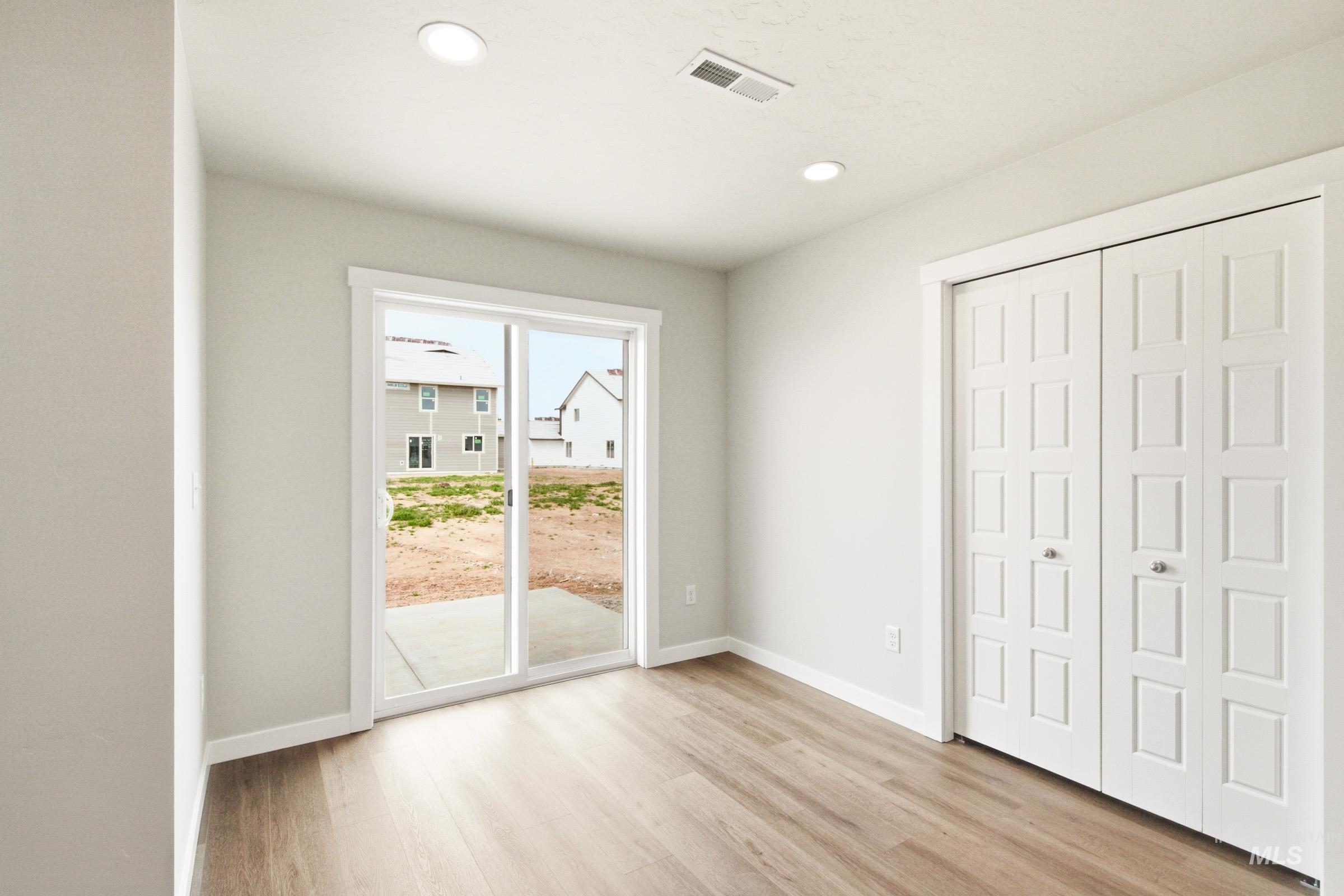 5240 E Open Canyon Dr Property Photo 8