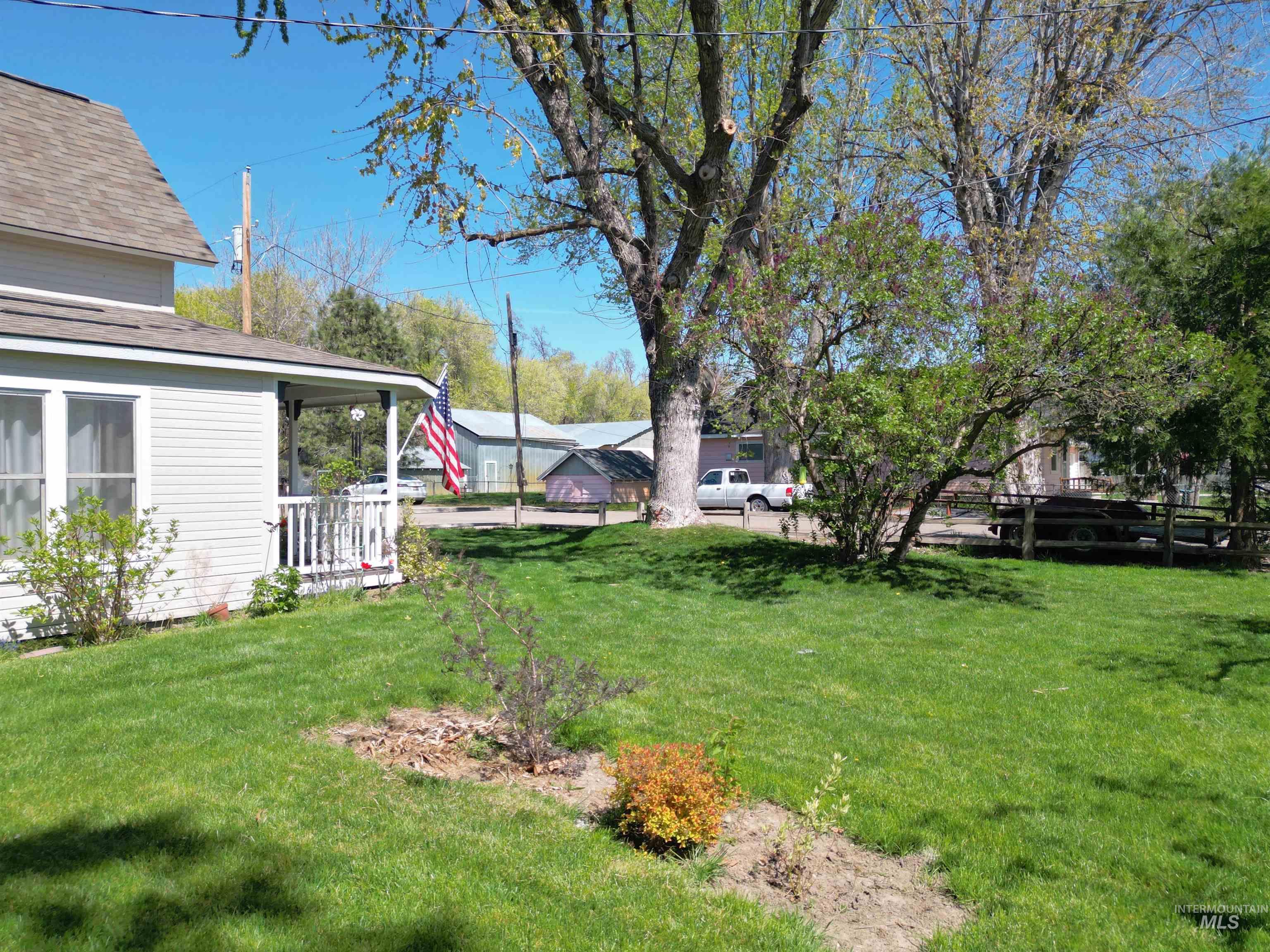 221 N Union St. Property Photo 10