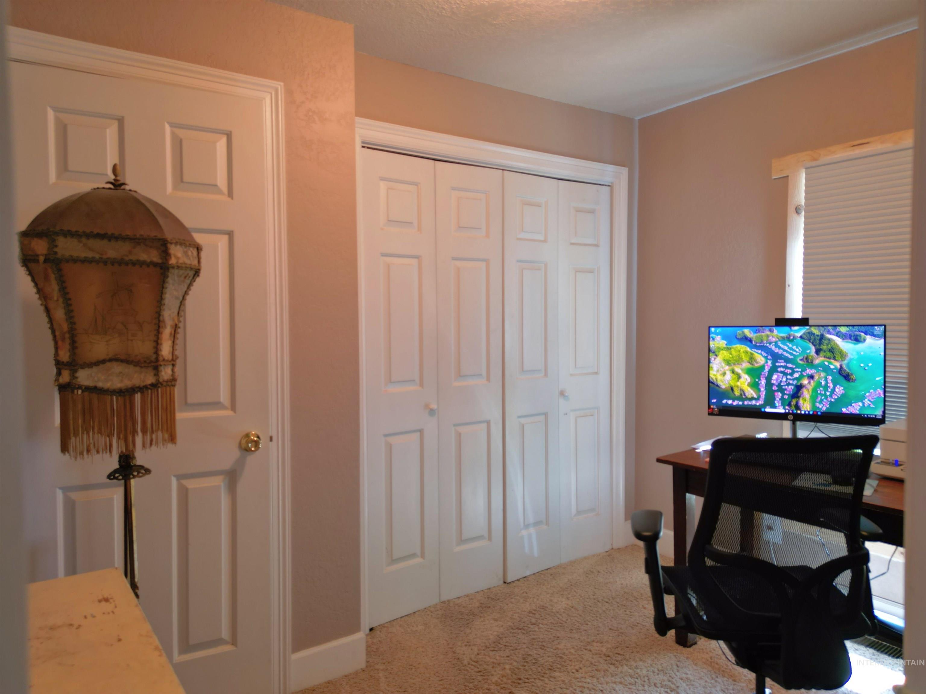 221 N Union St. Property Photo 17